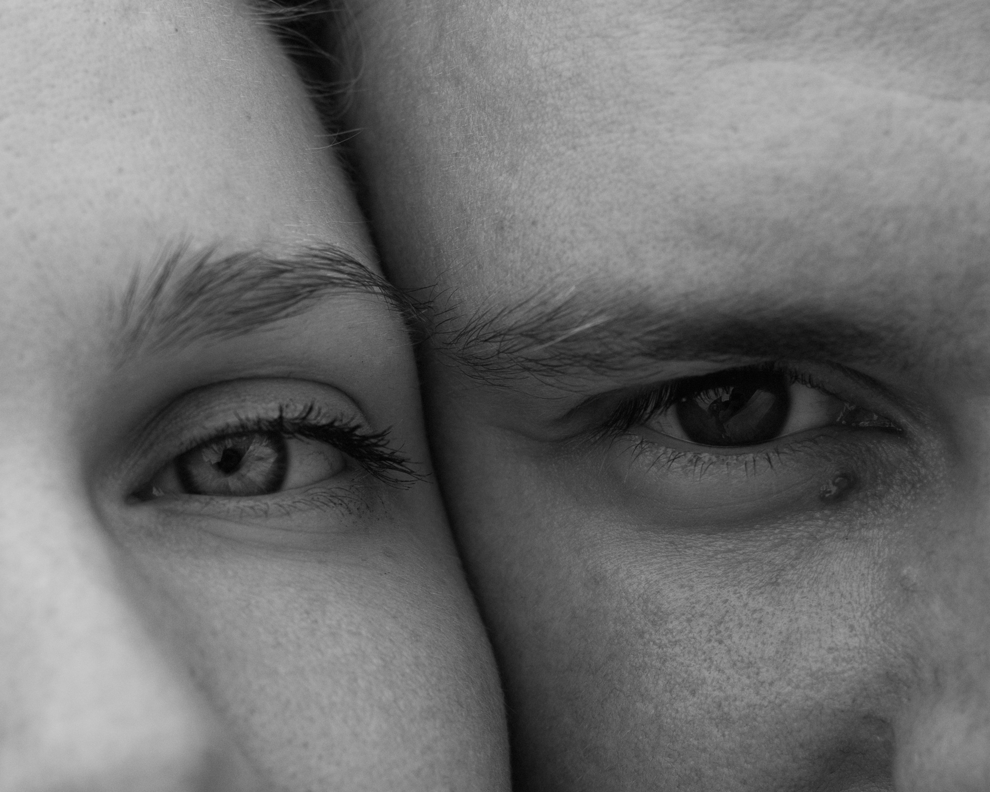 Любовь в полях. Портретный фотограф Белград Матвей Кармаков