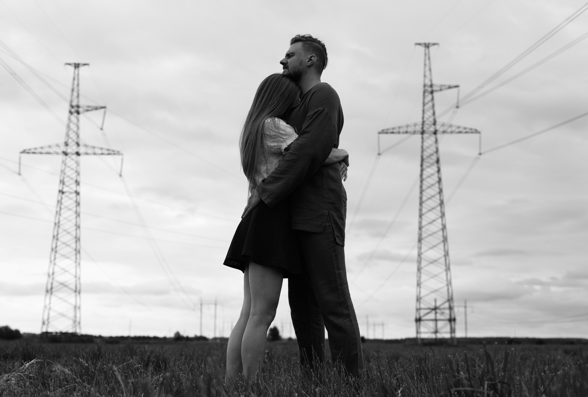 Любовь в полях. Портретный фотограф Белград Матвей Кармаков