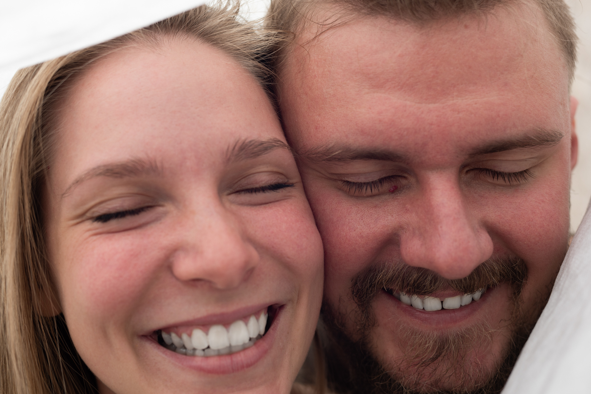 Любовь в полях. Портретный фотограф Белград Матвей Кармаков