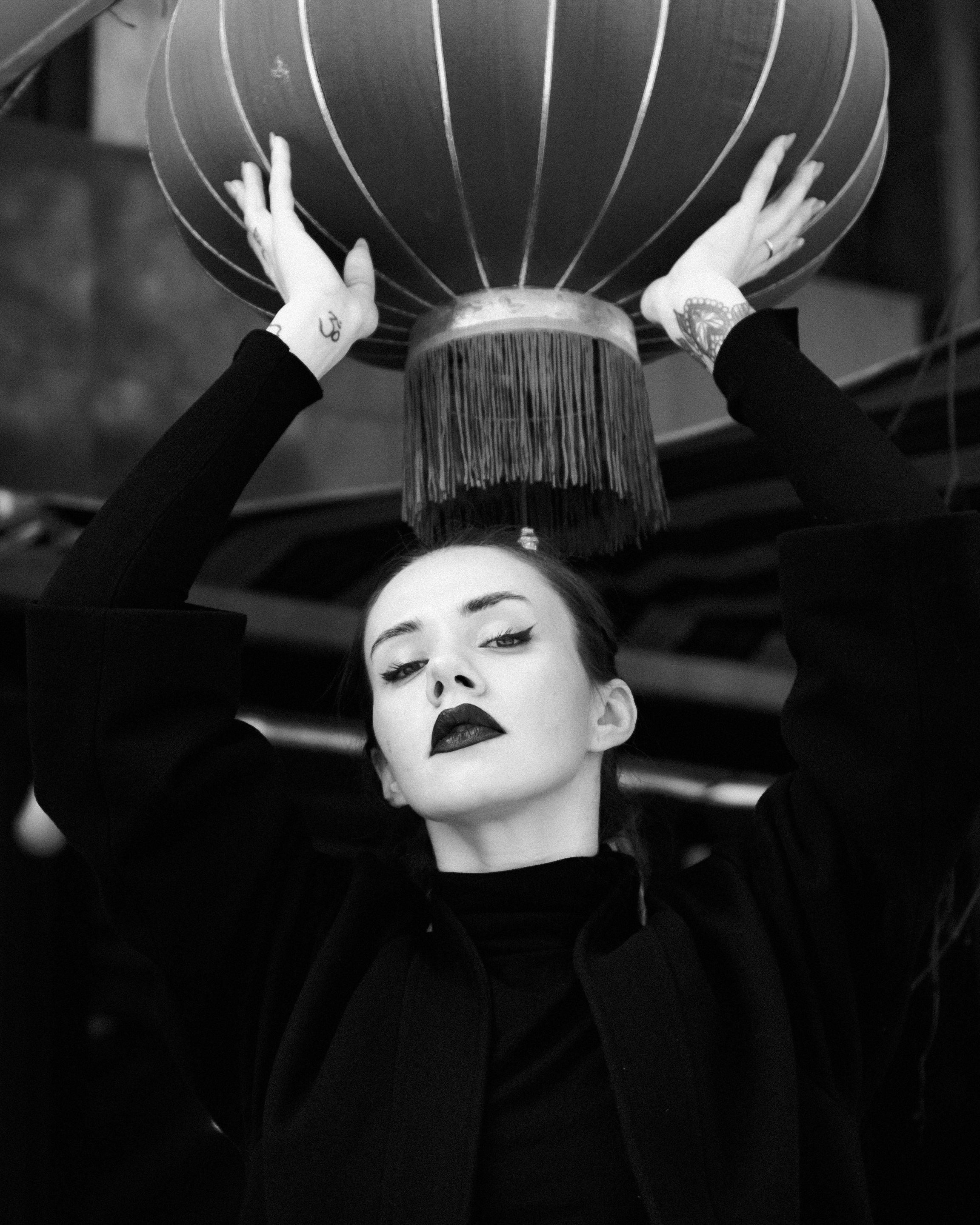 Настя & Сигареты. Фотограф Маша Ривер Ногинск Электросталь Москва