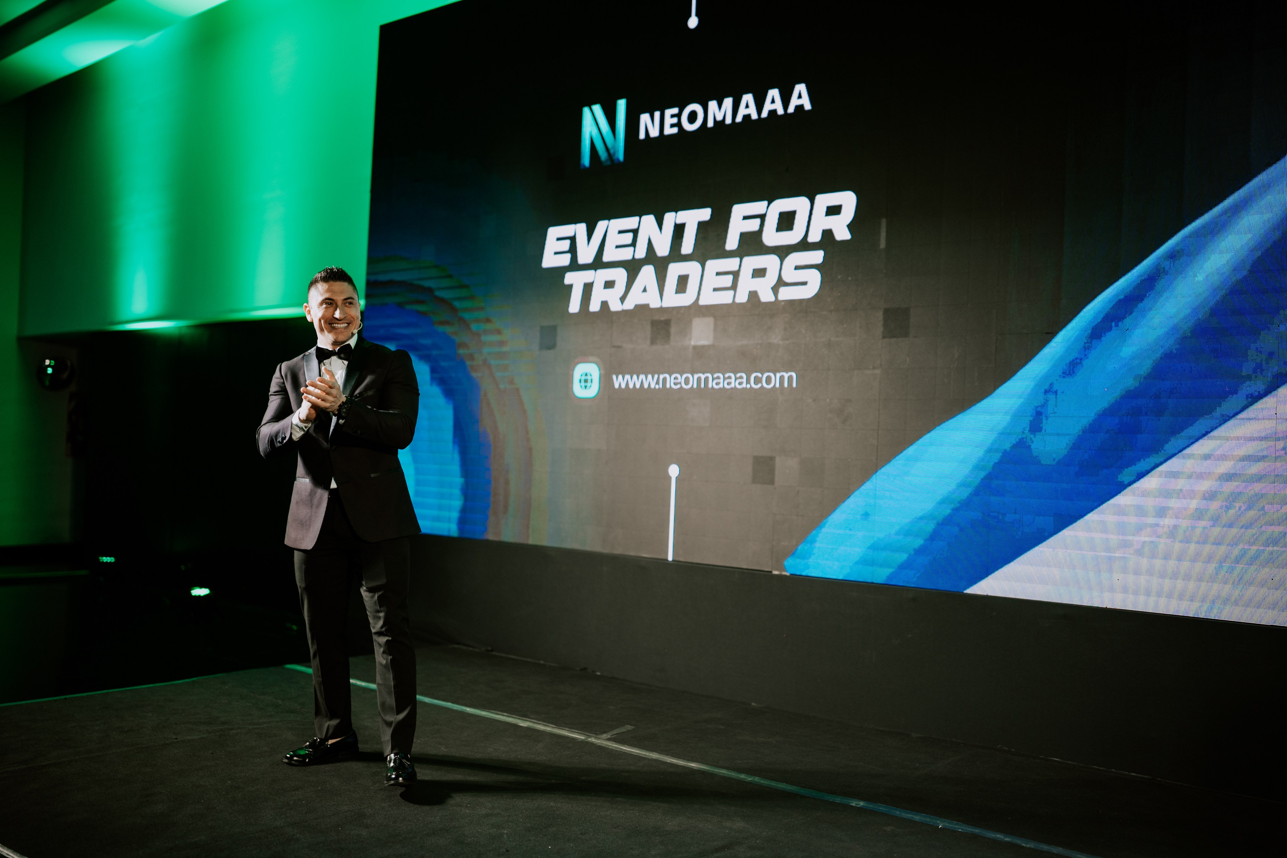 TRADERS DAY By NeomAAA Argentina. NeomAAA Funds Gallery