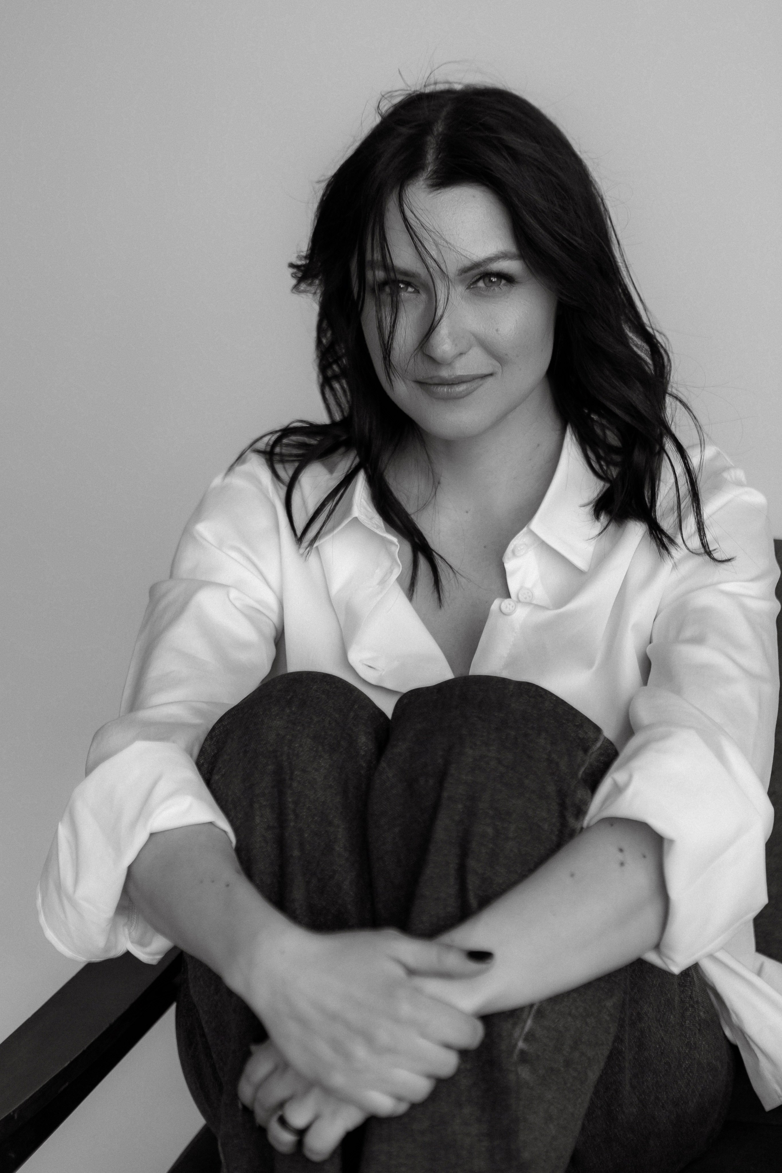 Анна ч/б. Главная