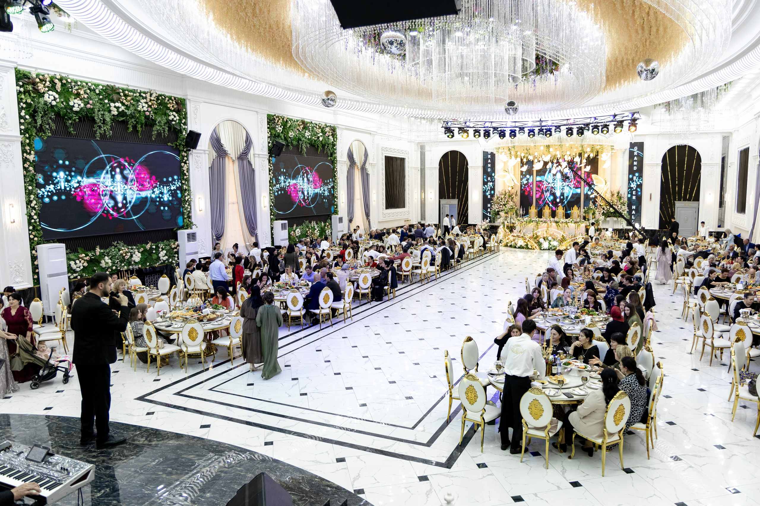 Abdulaziz & Emiliya. Свадебный и фэшн фотограф