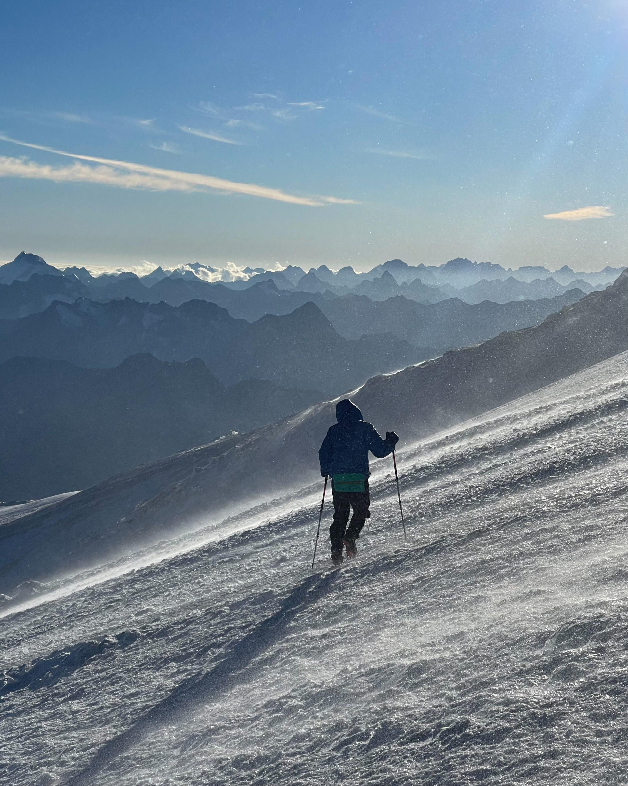 Восхождение на Эльбрус с юга. Уникальные экспедиции — LUCKY CLAN