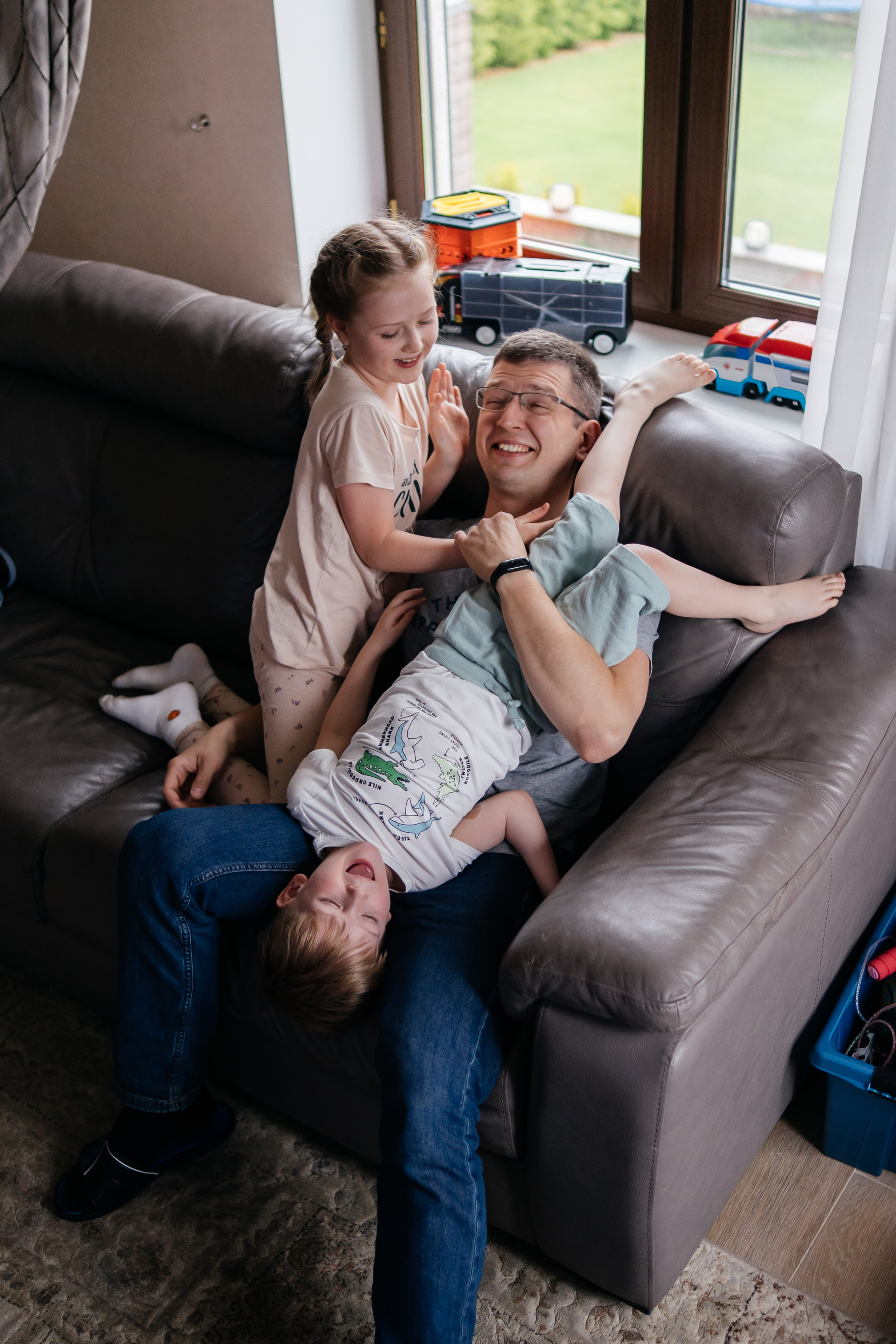 Наташа, Митя, Аня и Женя. Семейный фотограф в Москве и Подмосковье Иванова Нина