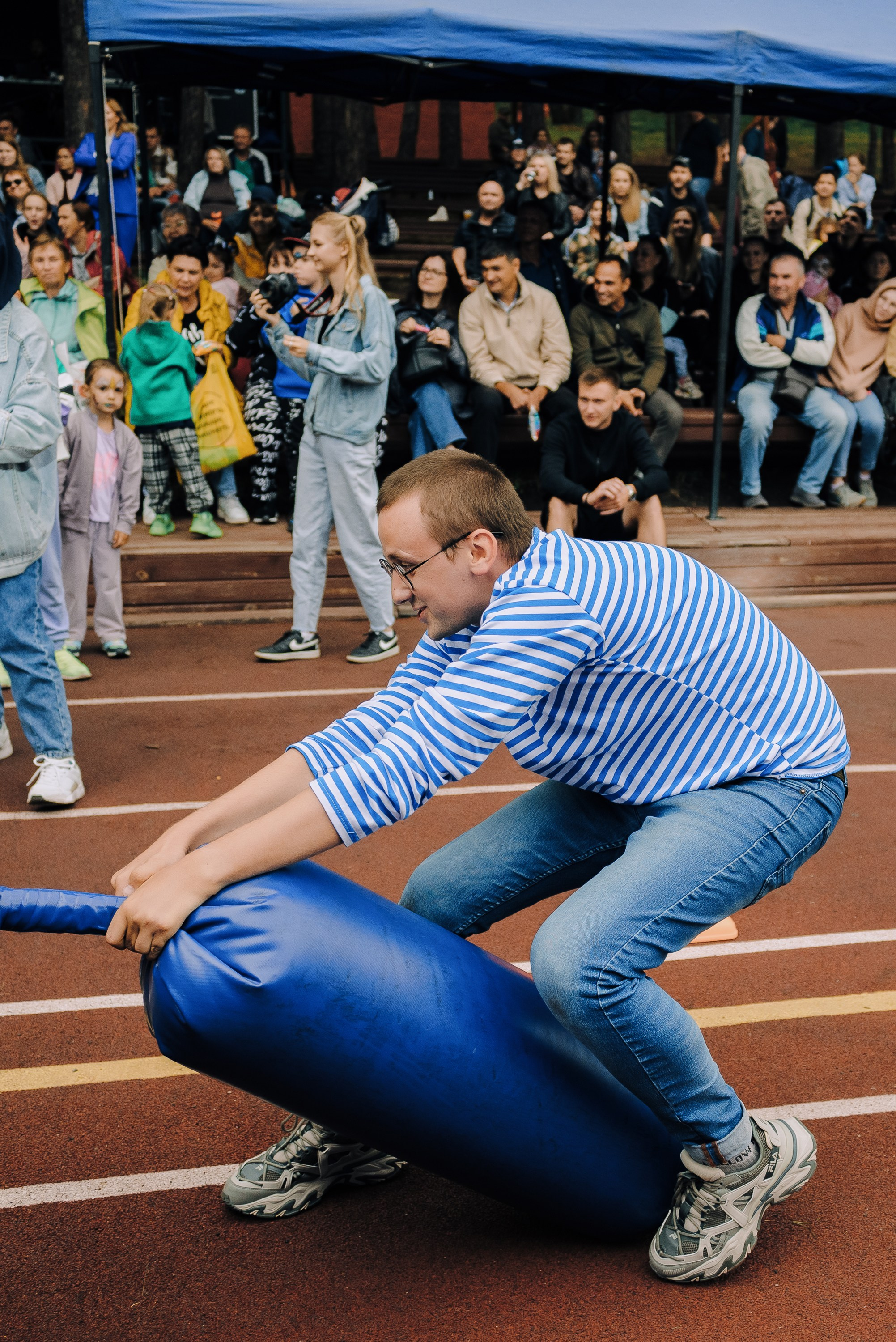 ДЕНЬ МЕТАЛЛУРГА. ЧЕЛЯБИНСКИЙ ЦИНКОВЫЙ ЗАВОД 2023. Репортажный фотограф Зуев Роман г. Челябинск
