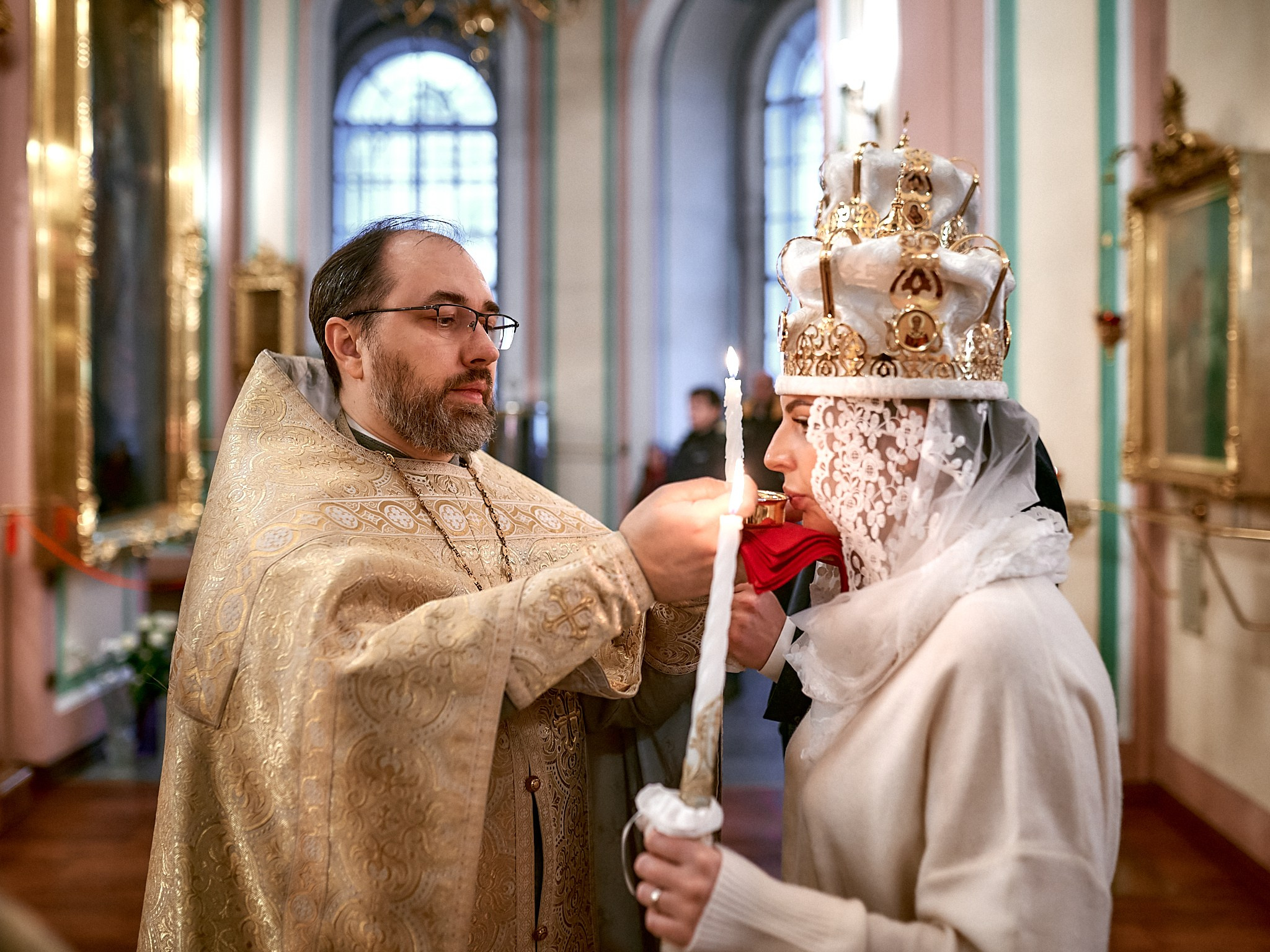 Венчание Артёма и Екатерины | Владимирский собор. Свадебный фотограф в Санкт-Петербурге Славин Денис