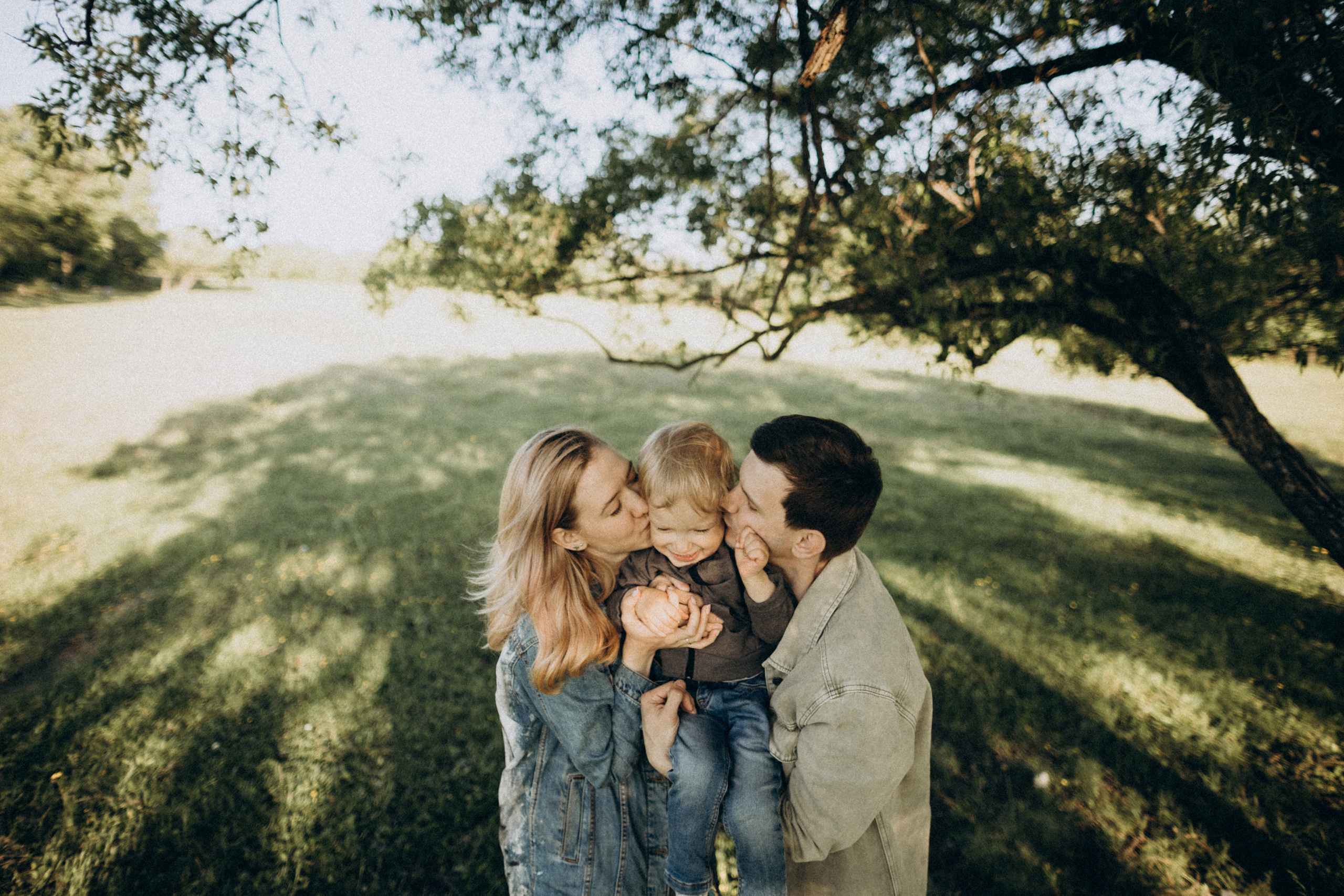 Про лето, любовь и одуванчики. Семейный фотограф в Краснодаре Анна Пасик