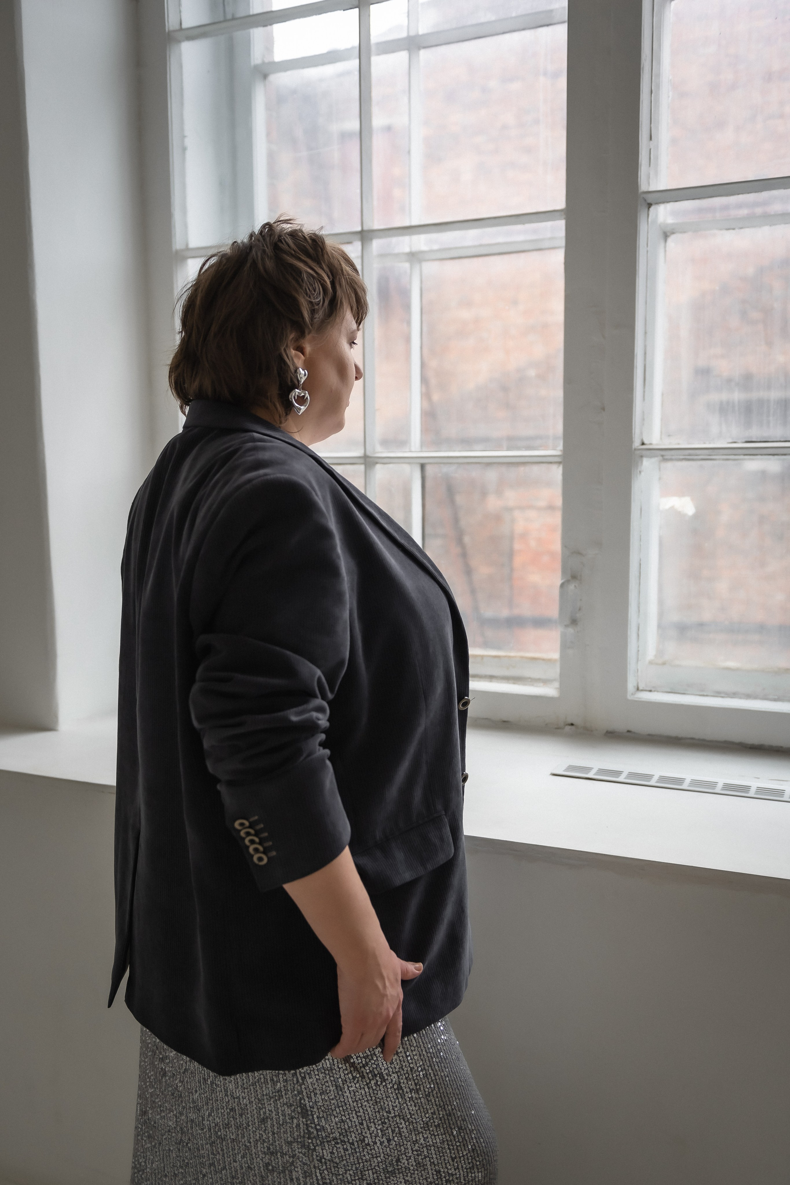 Бизнес потрет в светлом зале. КОНТЕНТ |БРЕНД фотограф Санкт-Петербург — Жанна Олтаржевская