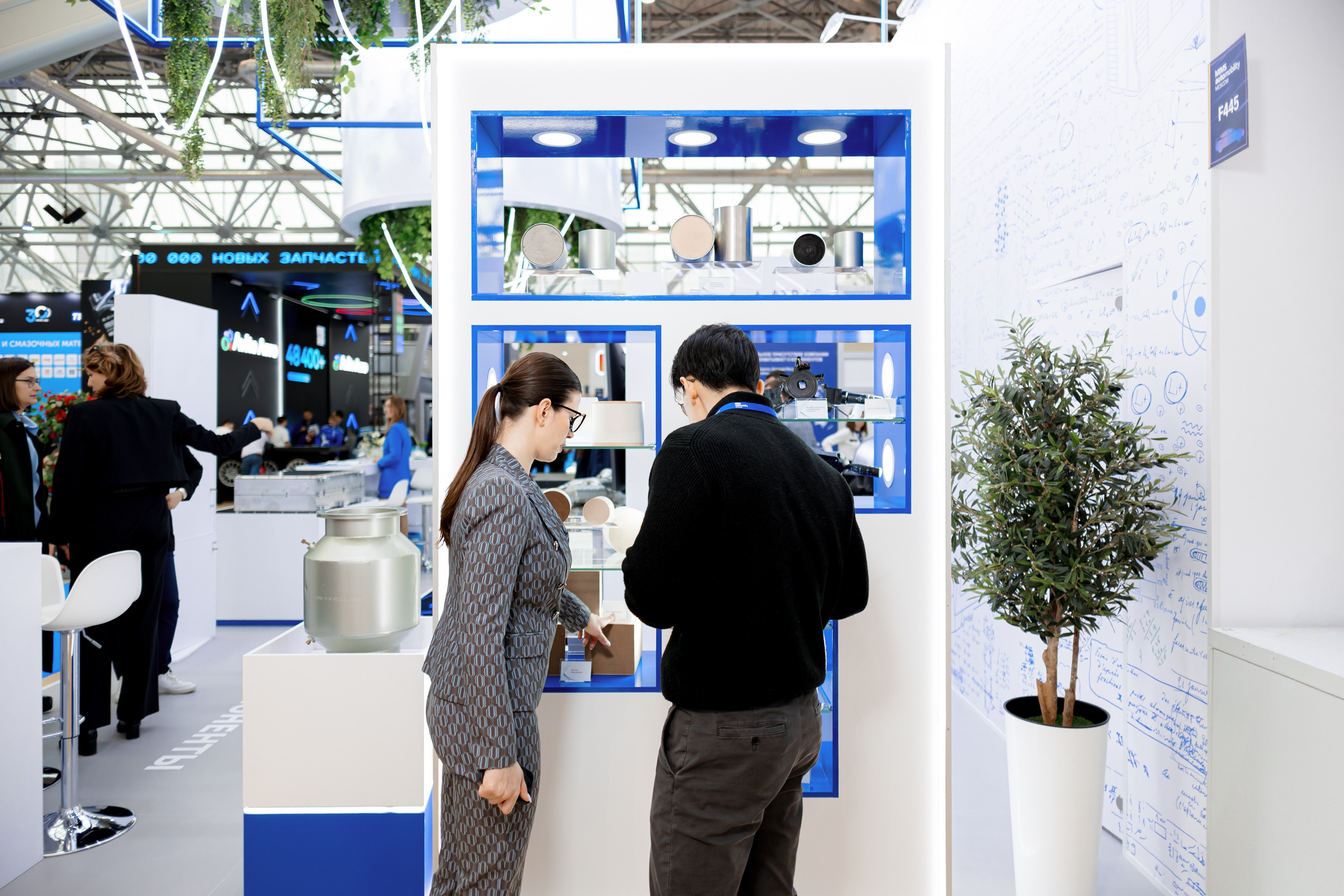 Выставочная фотосъемка компании «Росатом» mims automobility moscow 2025. Репортажный фотограф Семён Борисов | Москва