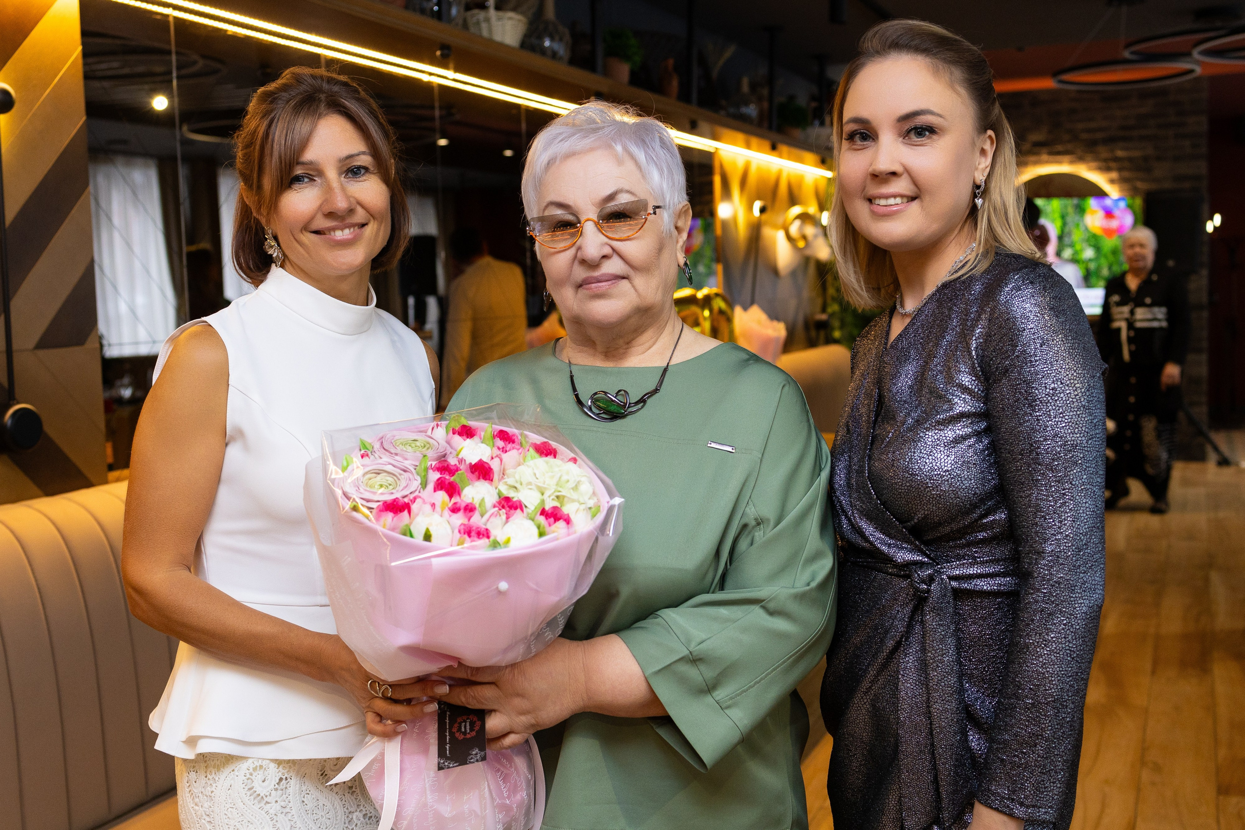 Юбилей 70 лет. Свадебный и семейный фотограф в Уфе Лариса Кучук