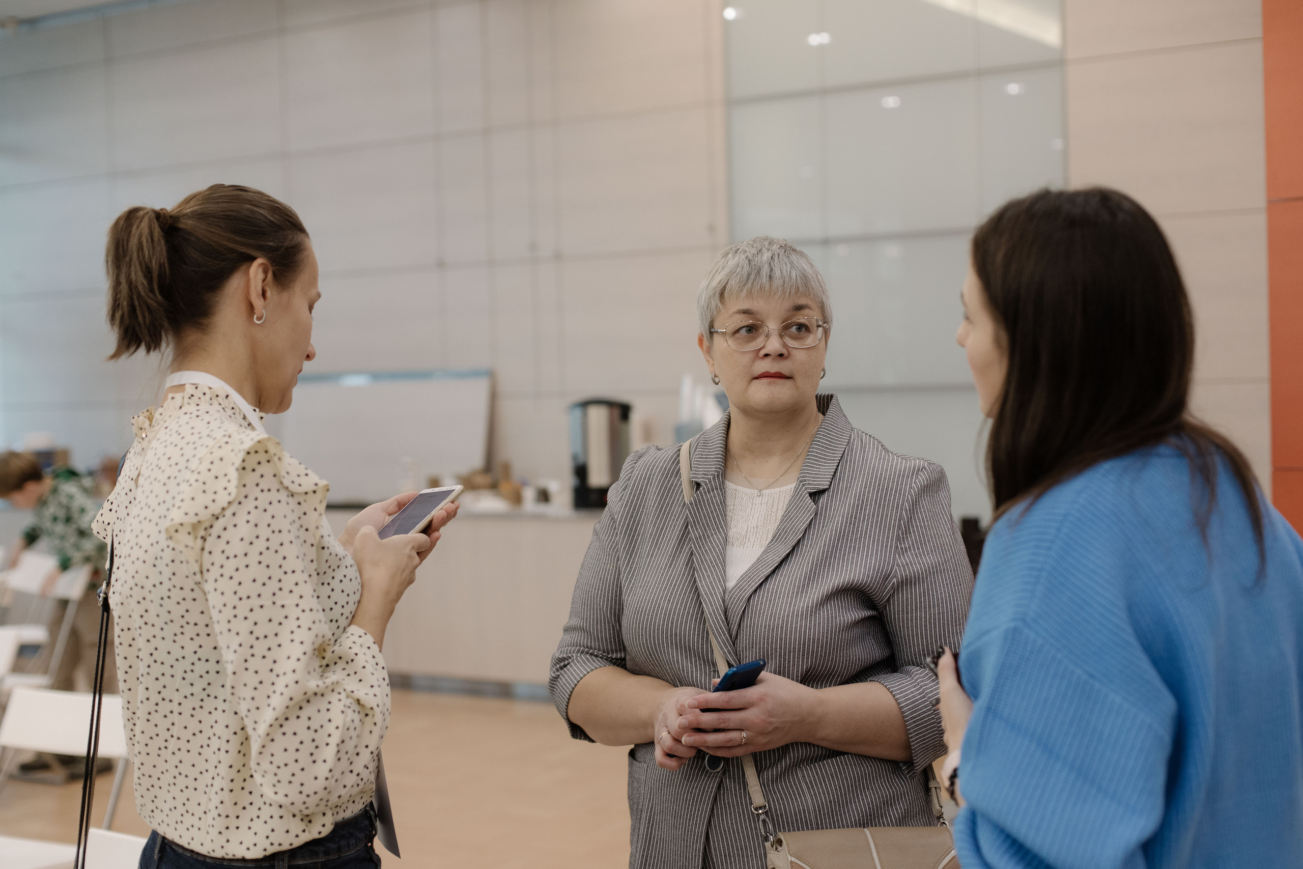 Логонетворкинг 2021. Портретный и свадебный фотограф в Москве Алина Гевал