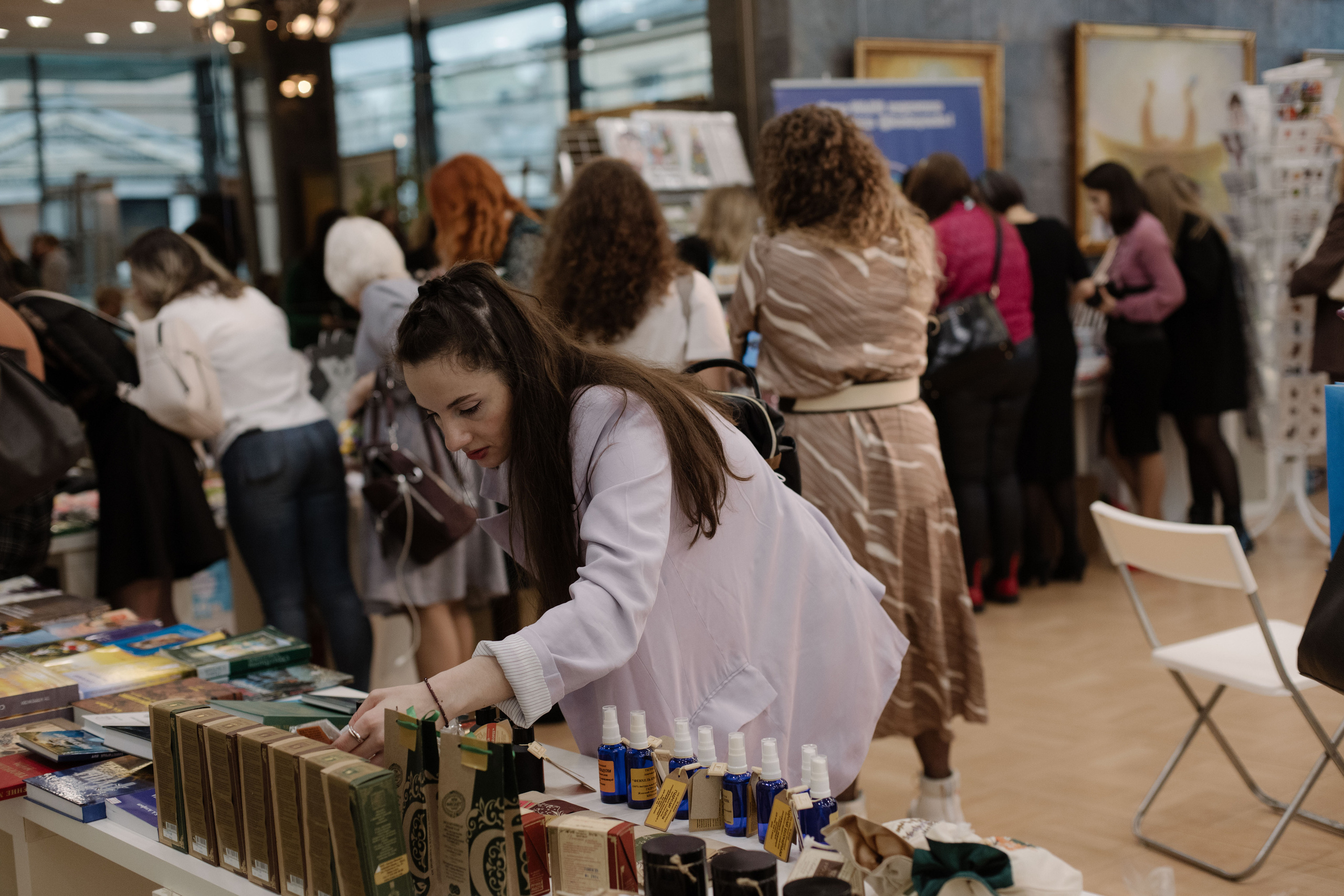 Логонетворкинг 2021. Портретный и свадебный фотограф в Москве Алина Гевал