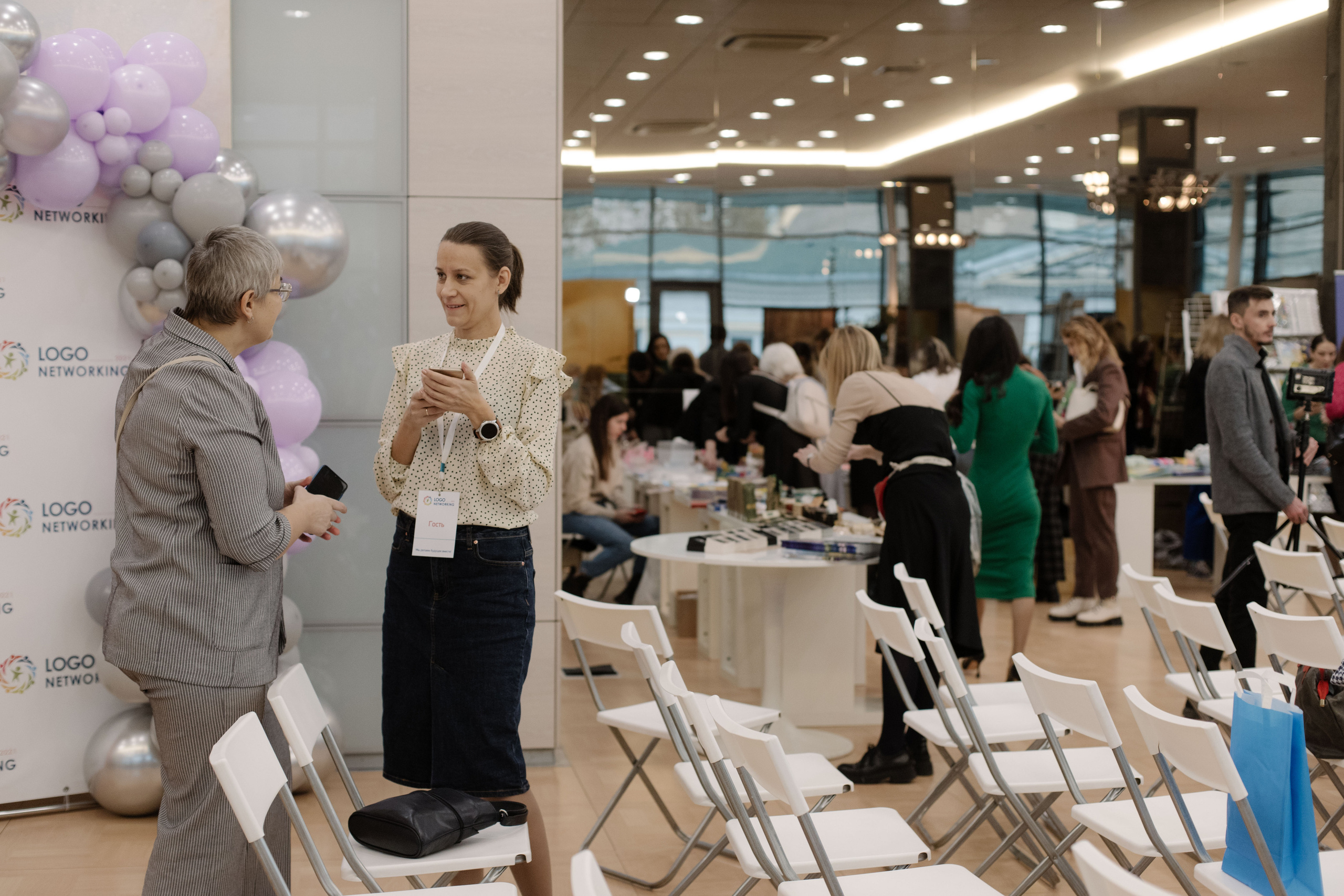 Логонетворкинг 2021. Портретный и свадебный фотограф в Москве Алина Гевал