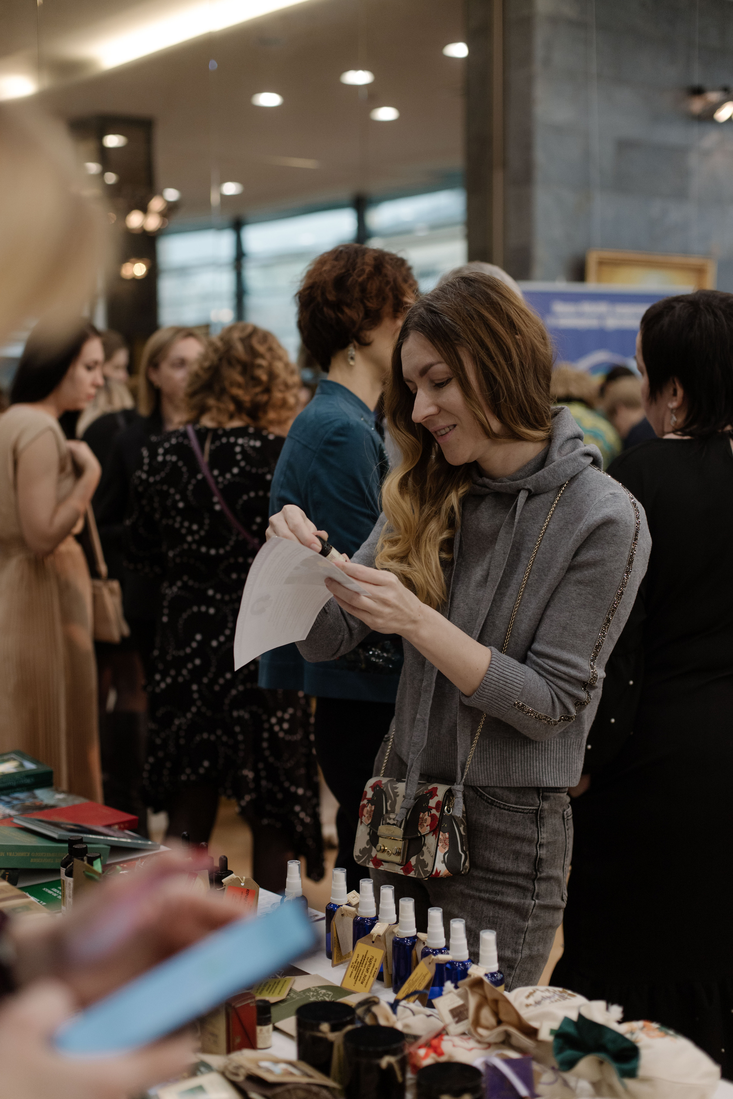 Логонетворкинг 2021. Портретный и свадебный фотограф в Москве Алина Гевал