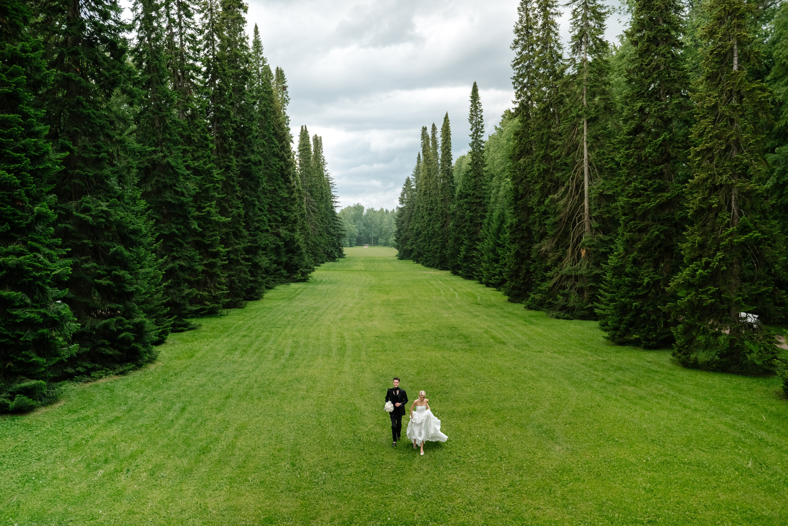 Свадьба в Ораниенбауме. Свадебный и сеейный фотограф в Санкт-Петербурге Елена Худякова
