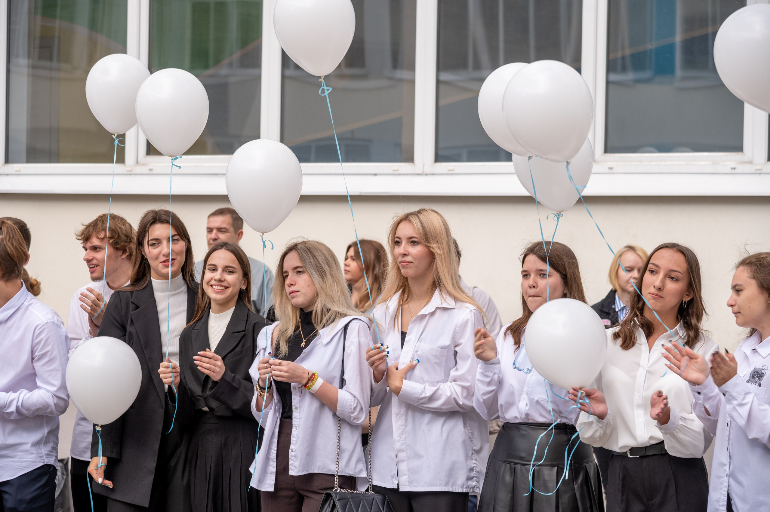 Школьная фотосессия в Туле. Портретный, семейный, свадебный фотограф. Бизнес, контент съёмка. Тула