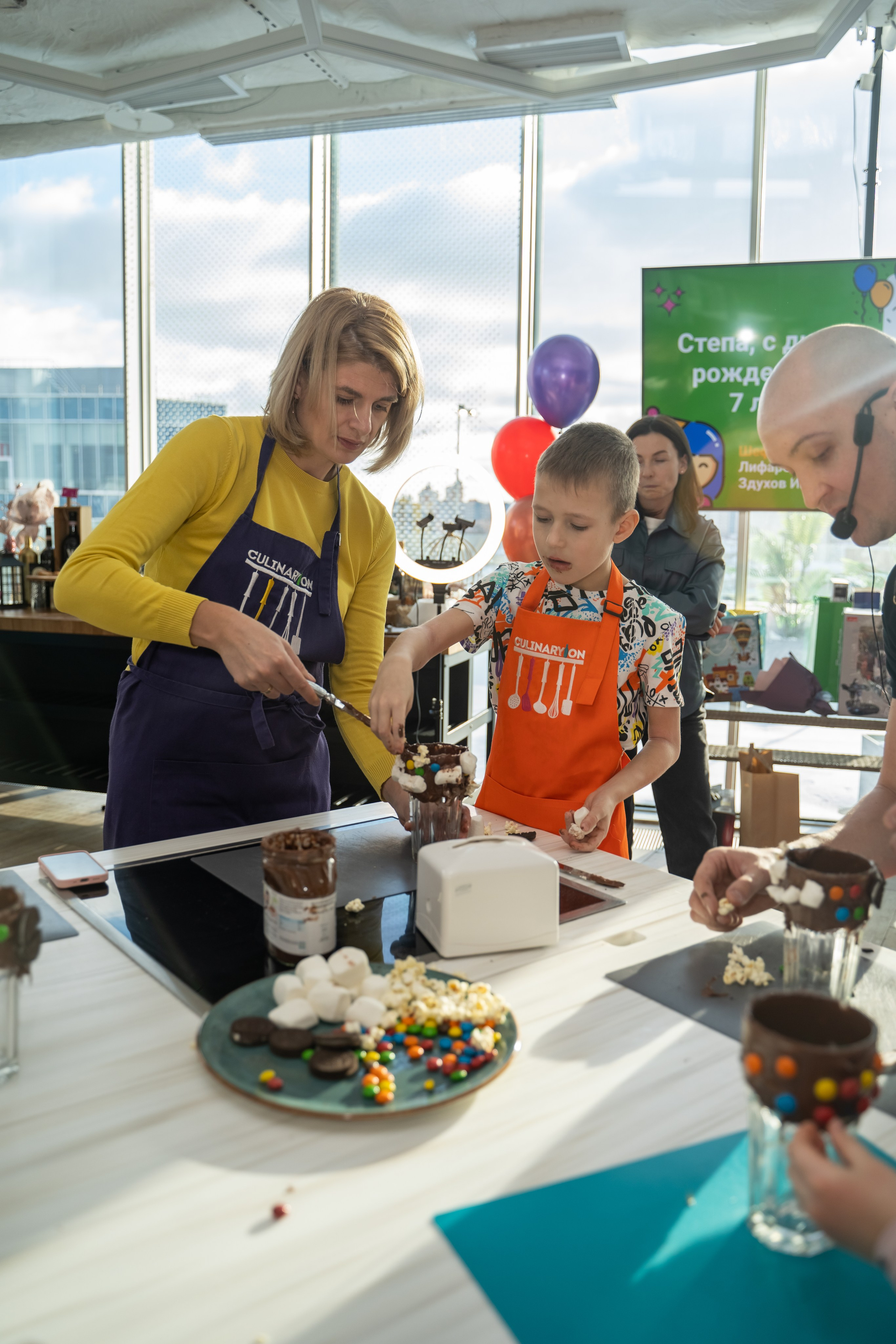 День Рождения в кулинарной студии. Фотограф в Одинцово, Москве