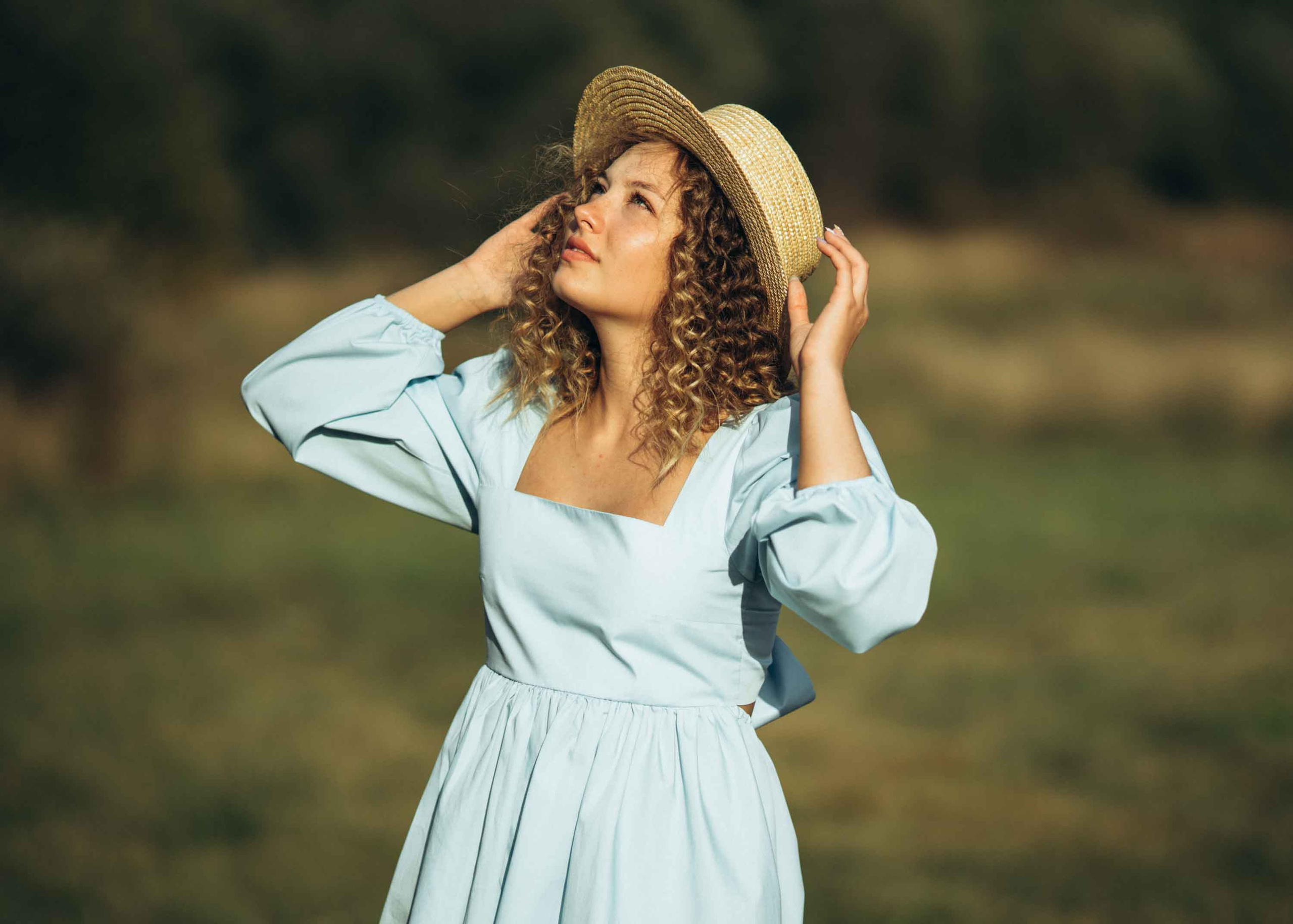 Девушка в шляпке. Наталия Клевинскас портретный фотограф в Костроме