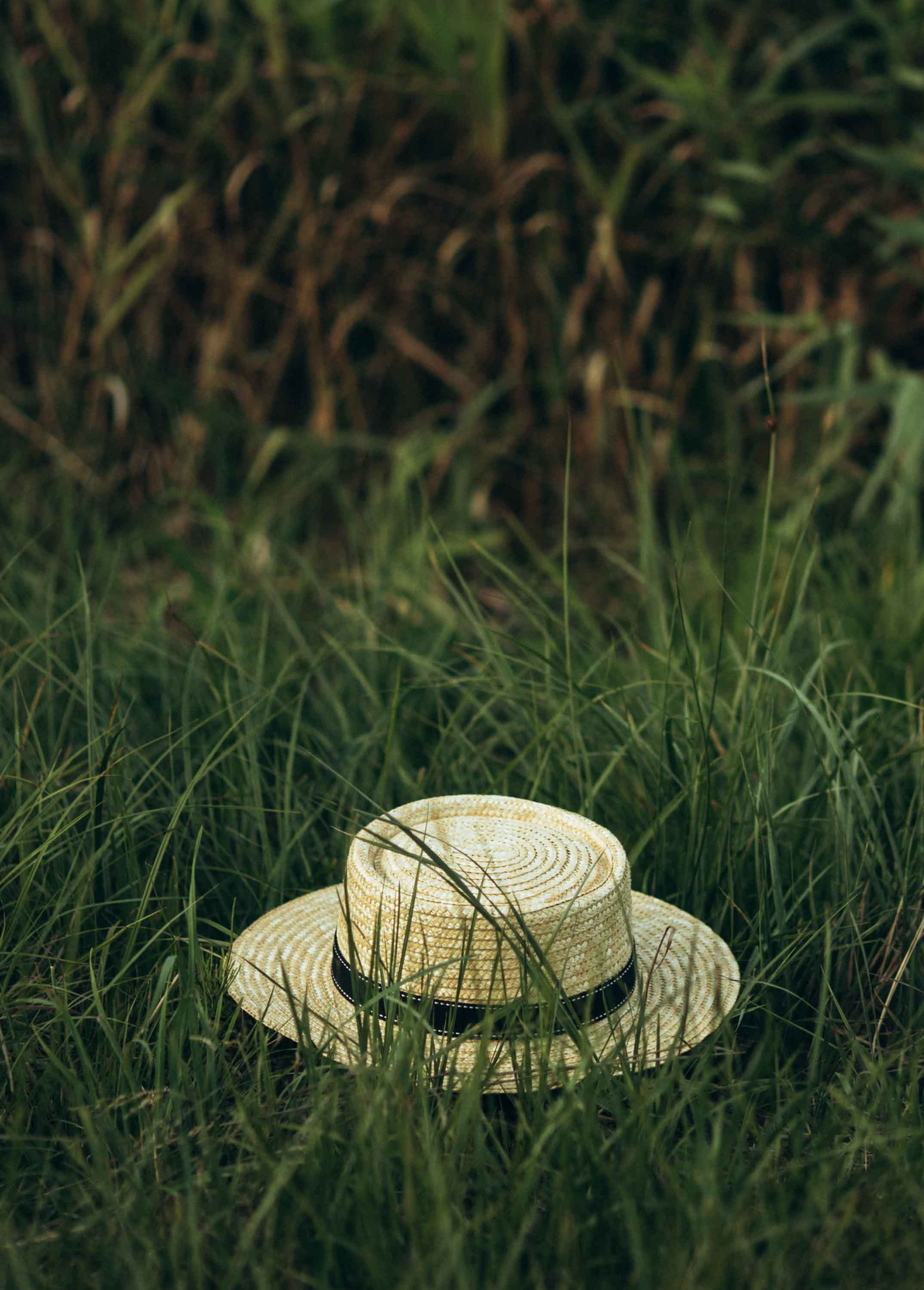 Девушка в шляпке. Наталия Клевинскас портретный фотограф в Костроме