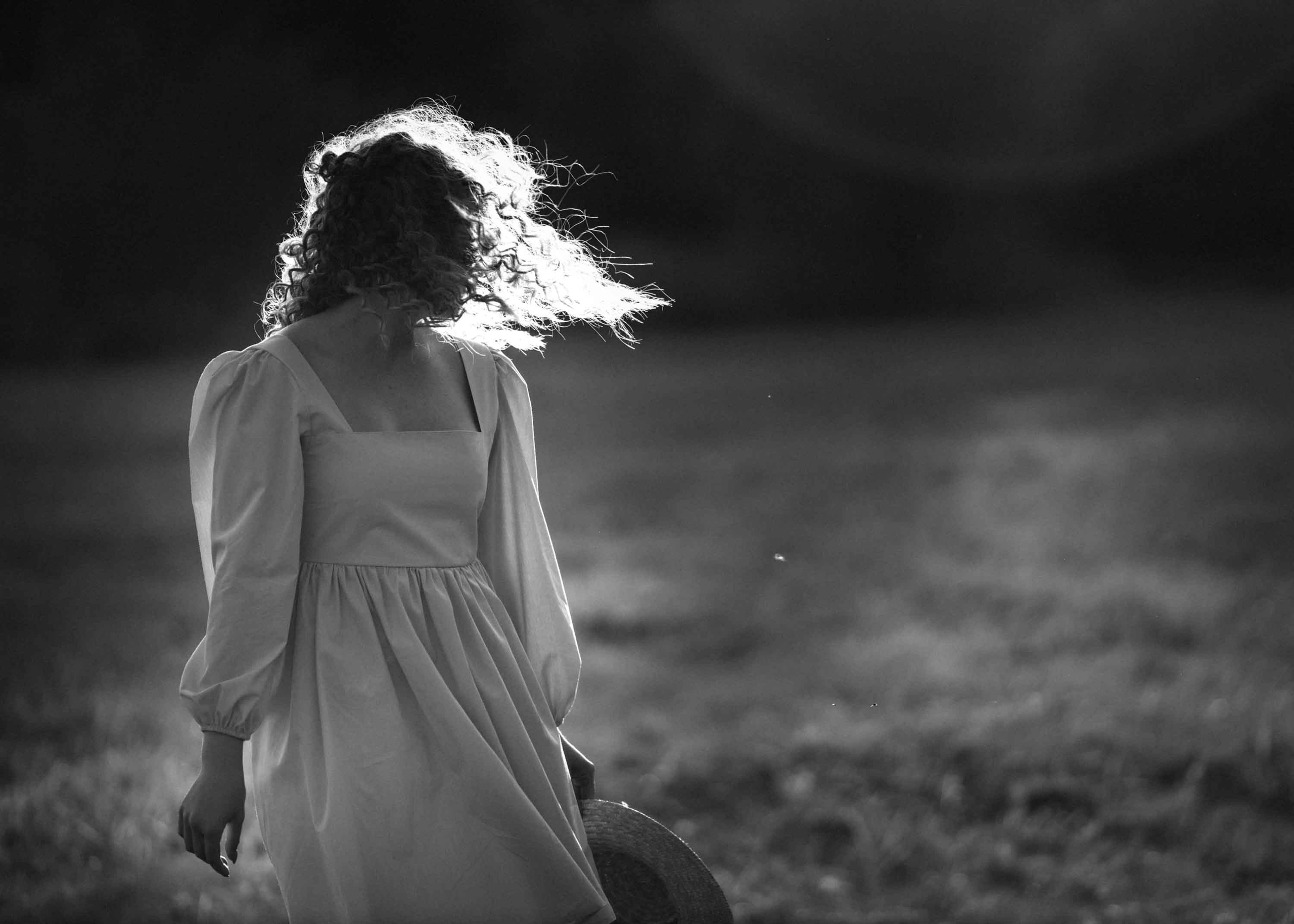 Девушка в шляпке. Наталия Клевинскас портретный фотограф в Костроме