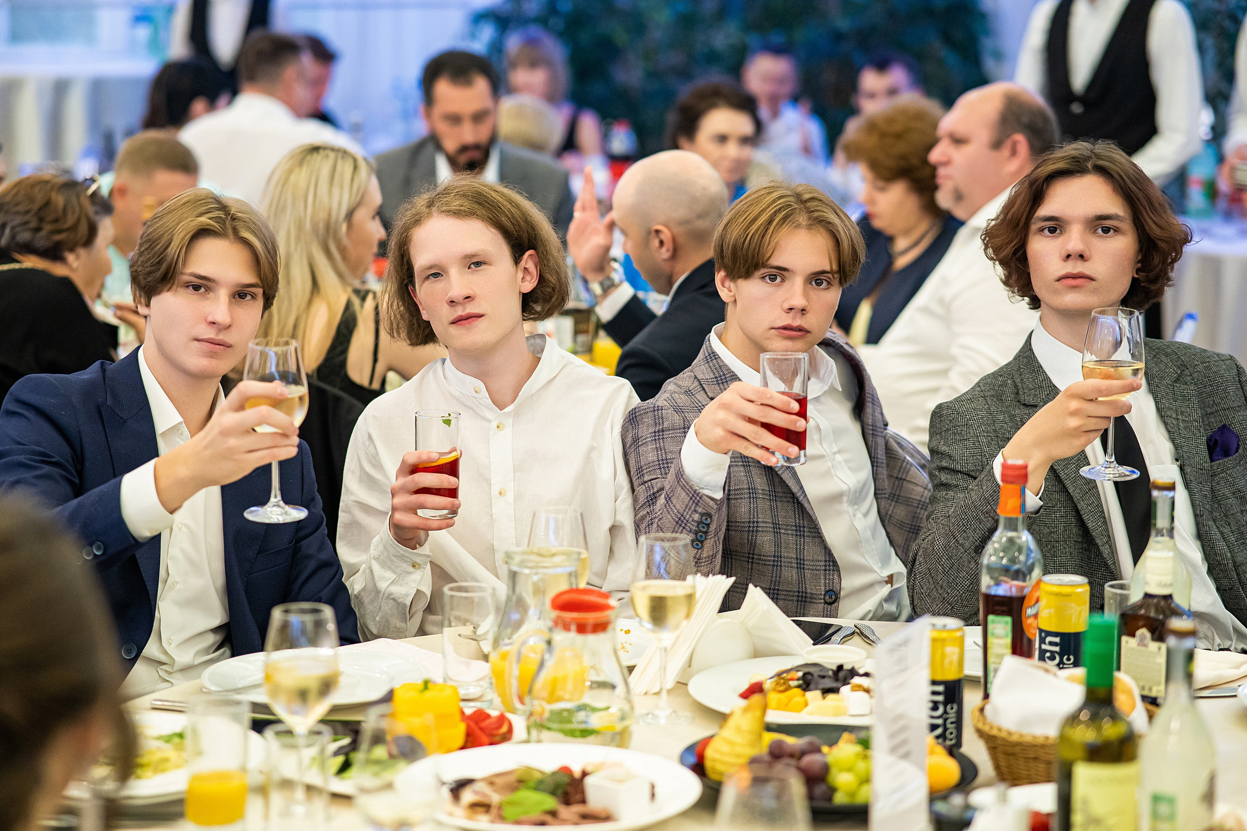 Выпускной 101 школа | Артист. Фотограф в Воронеже Ольга Космодемьянская