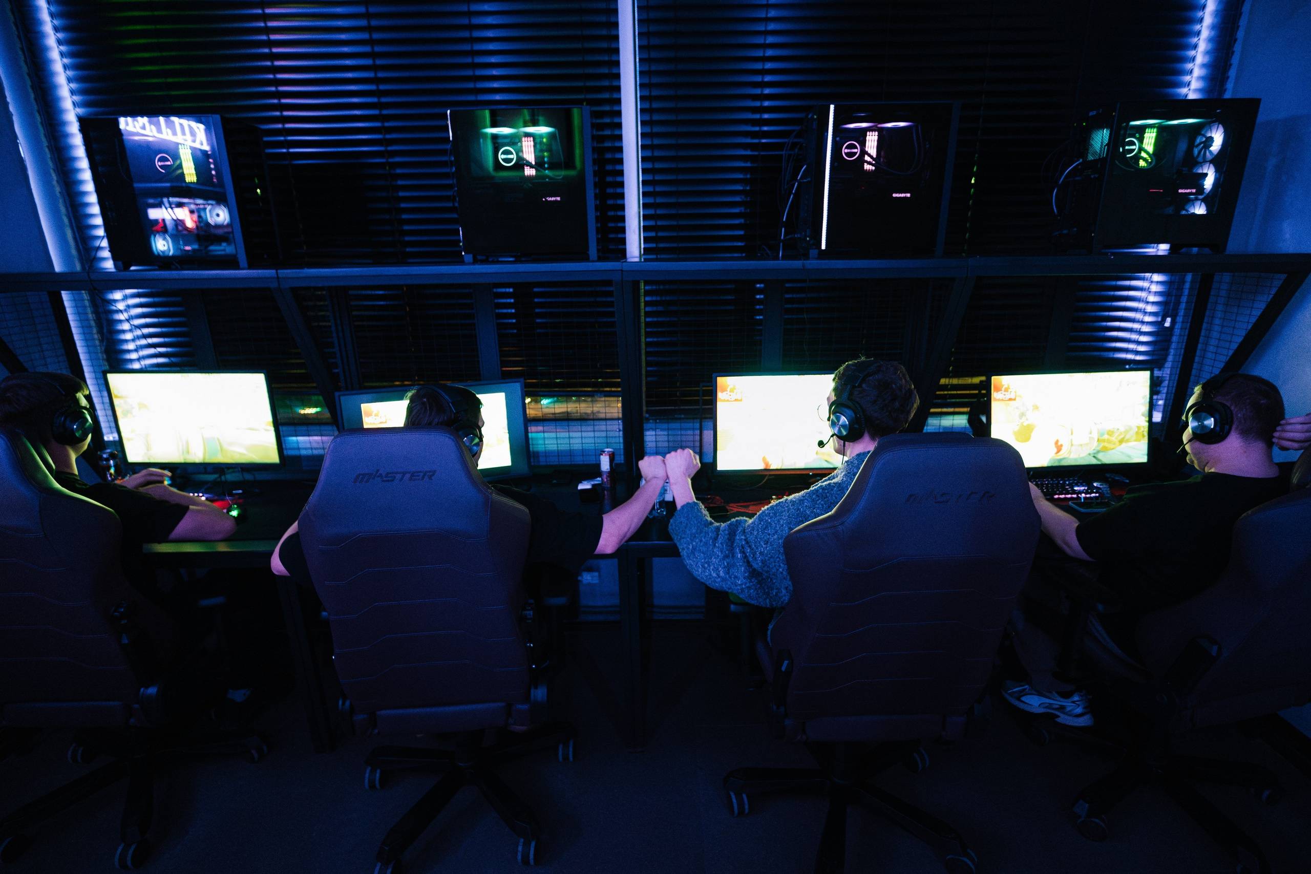 Olymp arena (компьютерный клуб). Фотограф в Воронеже Ольга Космодемьянская