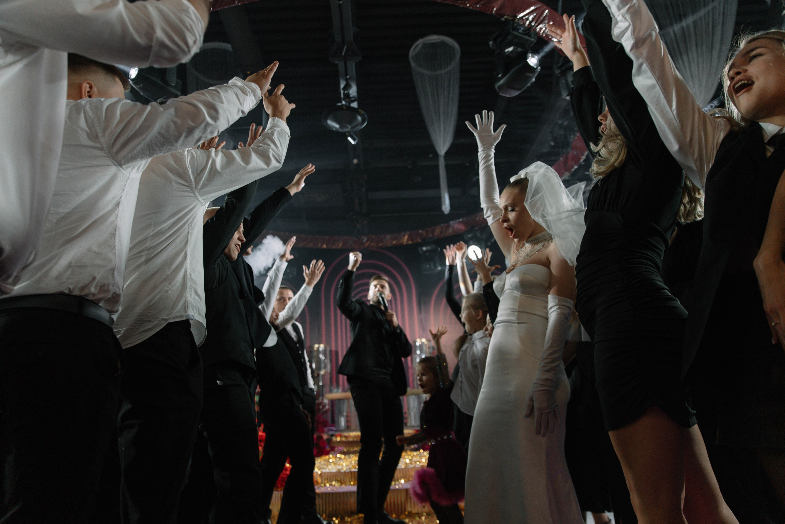 Просьба не беспокоить. Свадебный фотограф Алина Хабарова