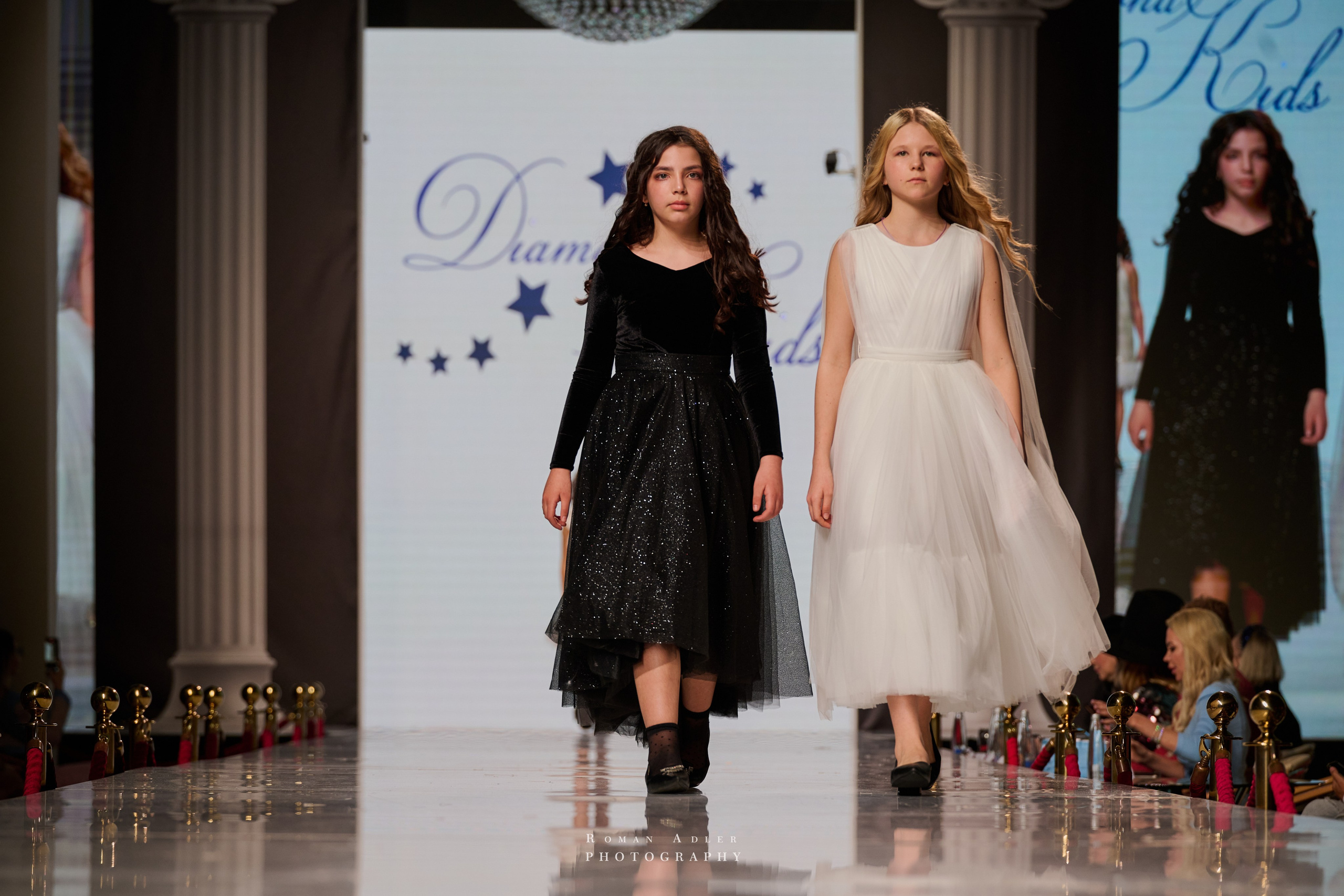 ESTET FASHION WEEK ВЕСНА — 2025. Фотограф Роман Адлер