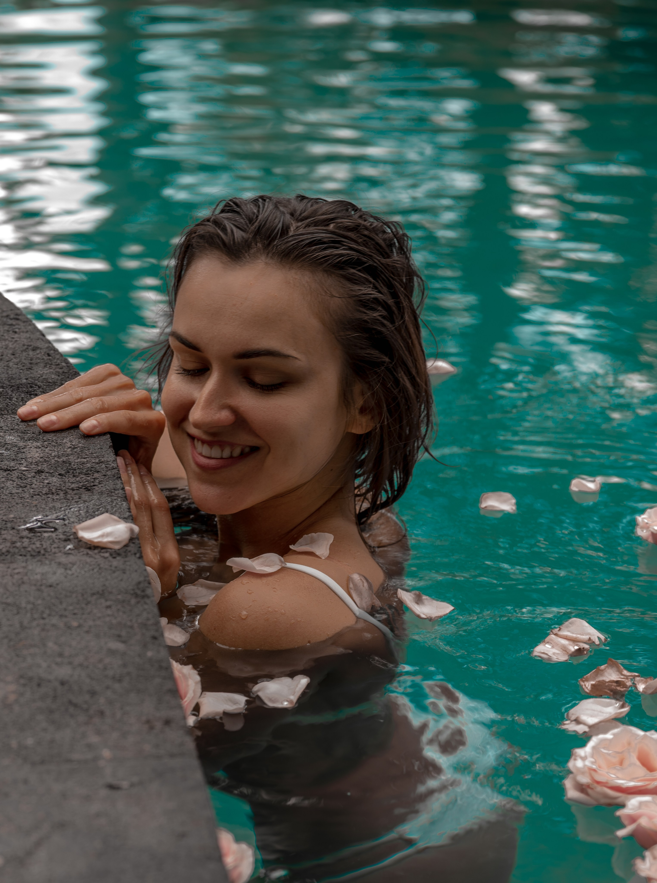 Photo shooting for flowers shop on Bali. Traveling soul