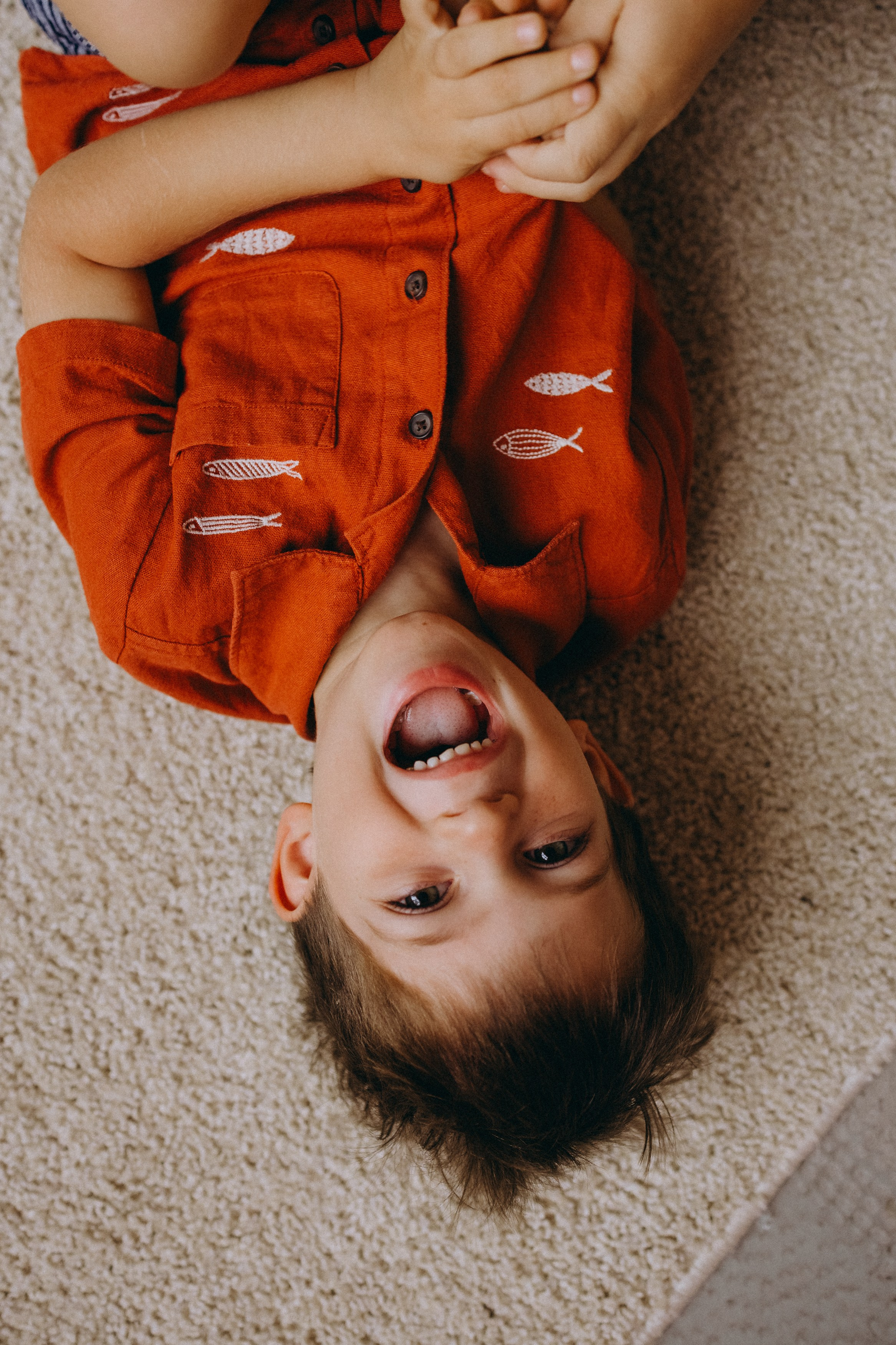 Оксана, Слава, Петя. Главная