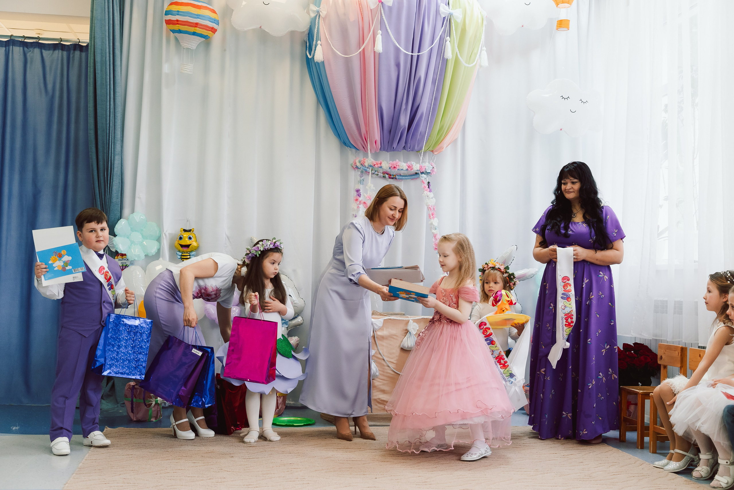 Подарки для выпускников детского сада.