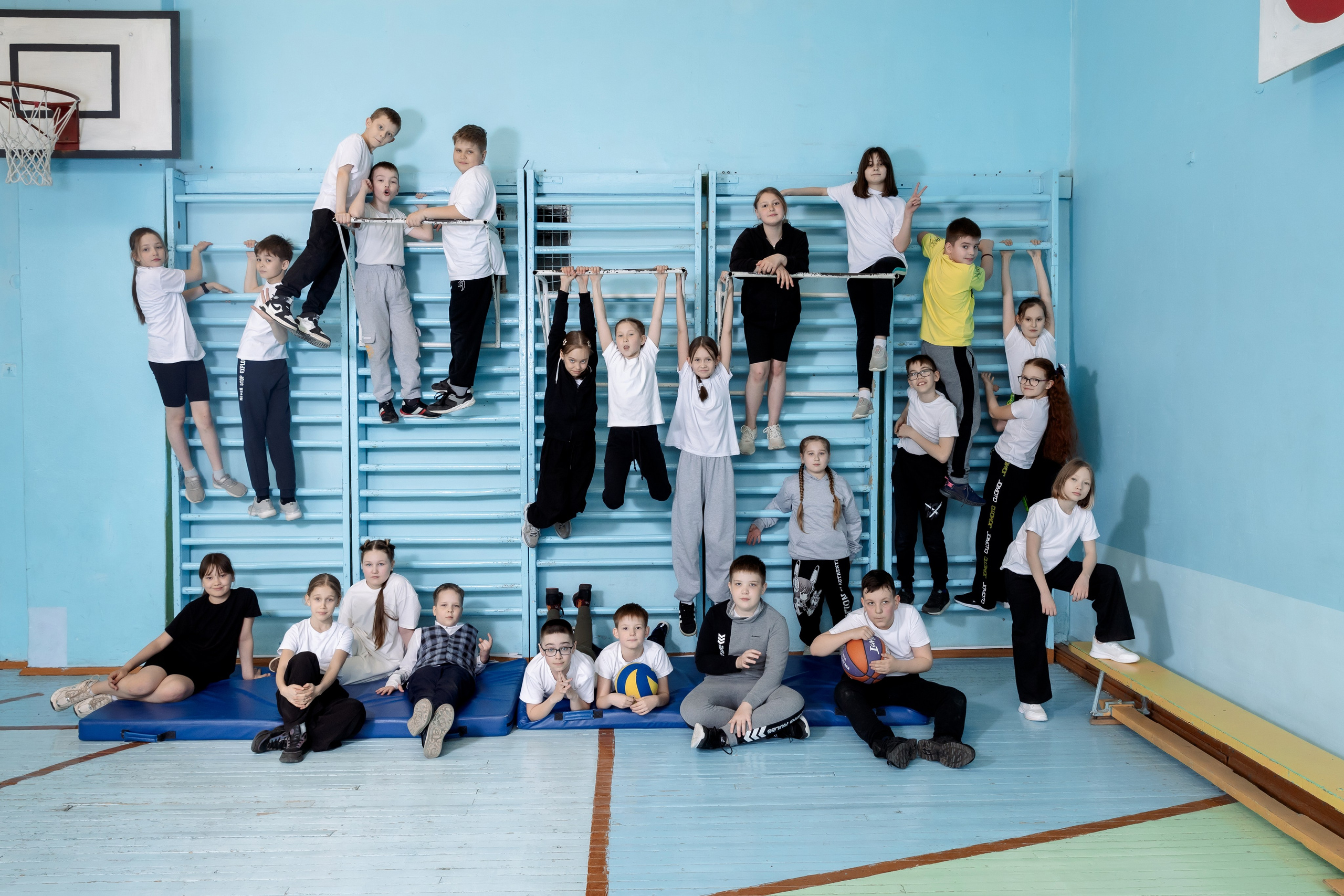 Школа 54 4А кл (2023-24) 2 часовая фотосессия в школе. Свадебный и Семейный фотограф г. Ижевск Гульназ Солдатова. Гульназ фото