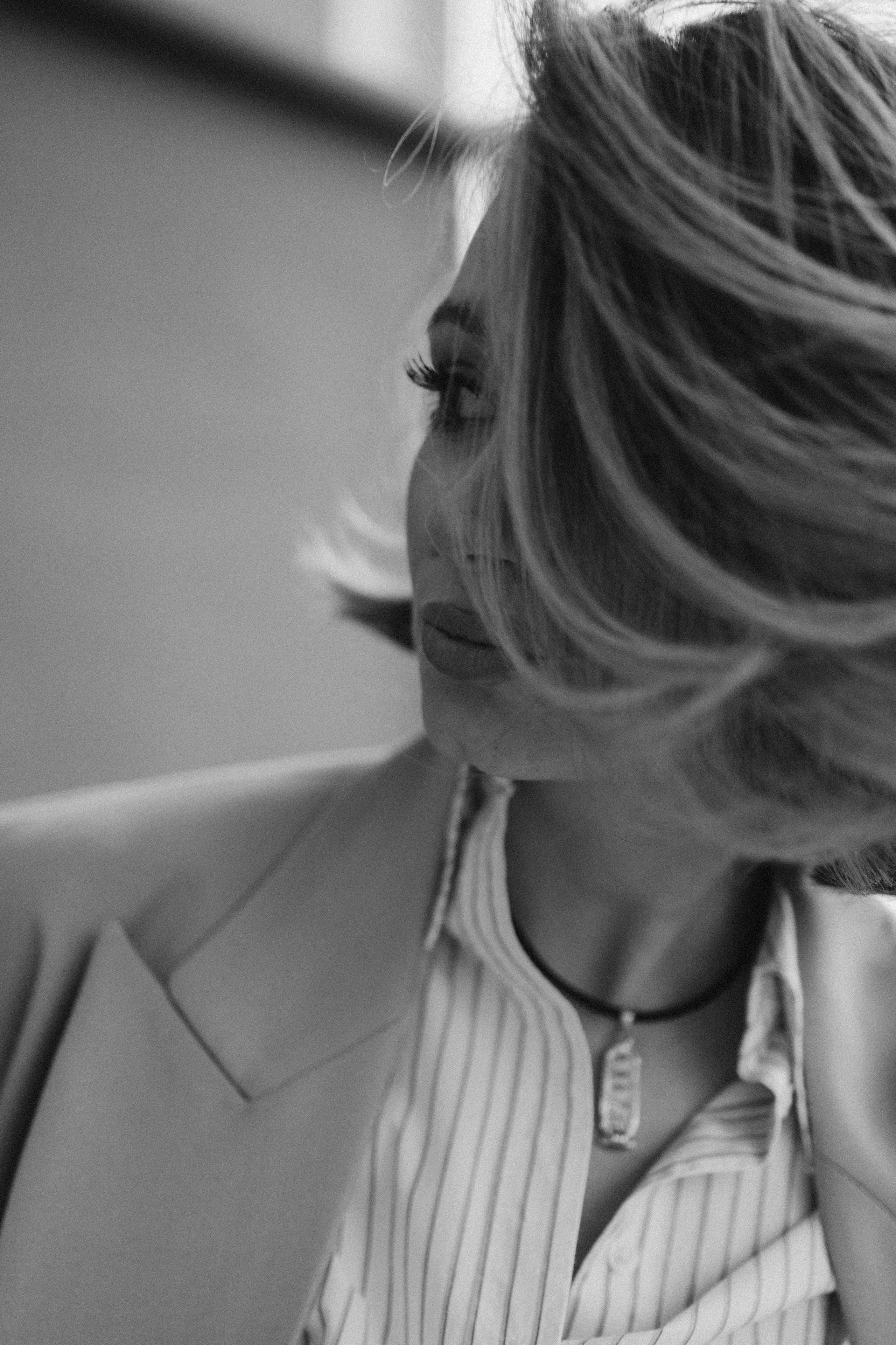 Ира и Рома и тойтерьер Оливия. Фотограф Артем Бросов в Санкт-Петербурге и Дубае