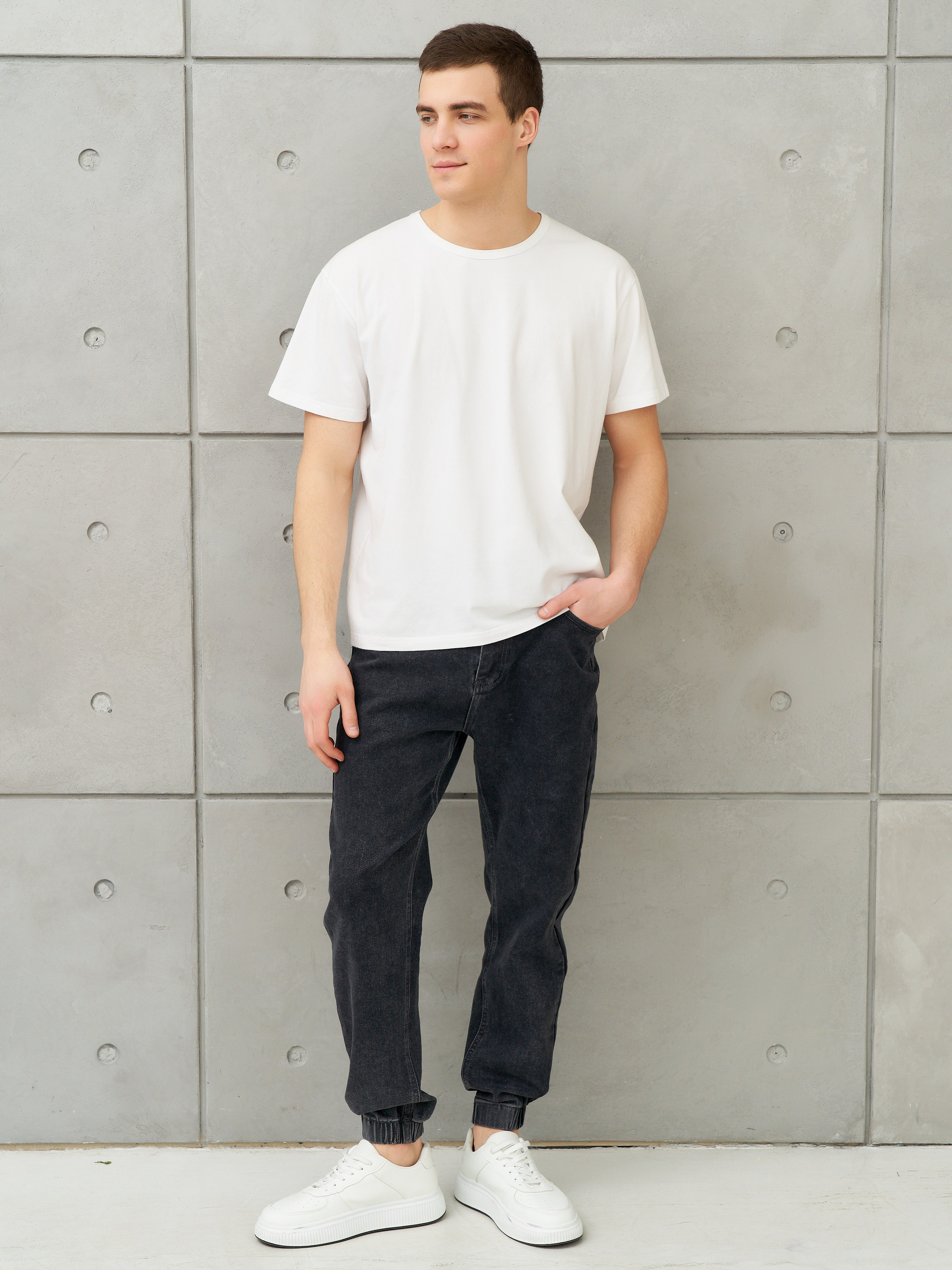 Павел. DEWA | фотостудия для маркетплейсов