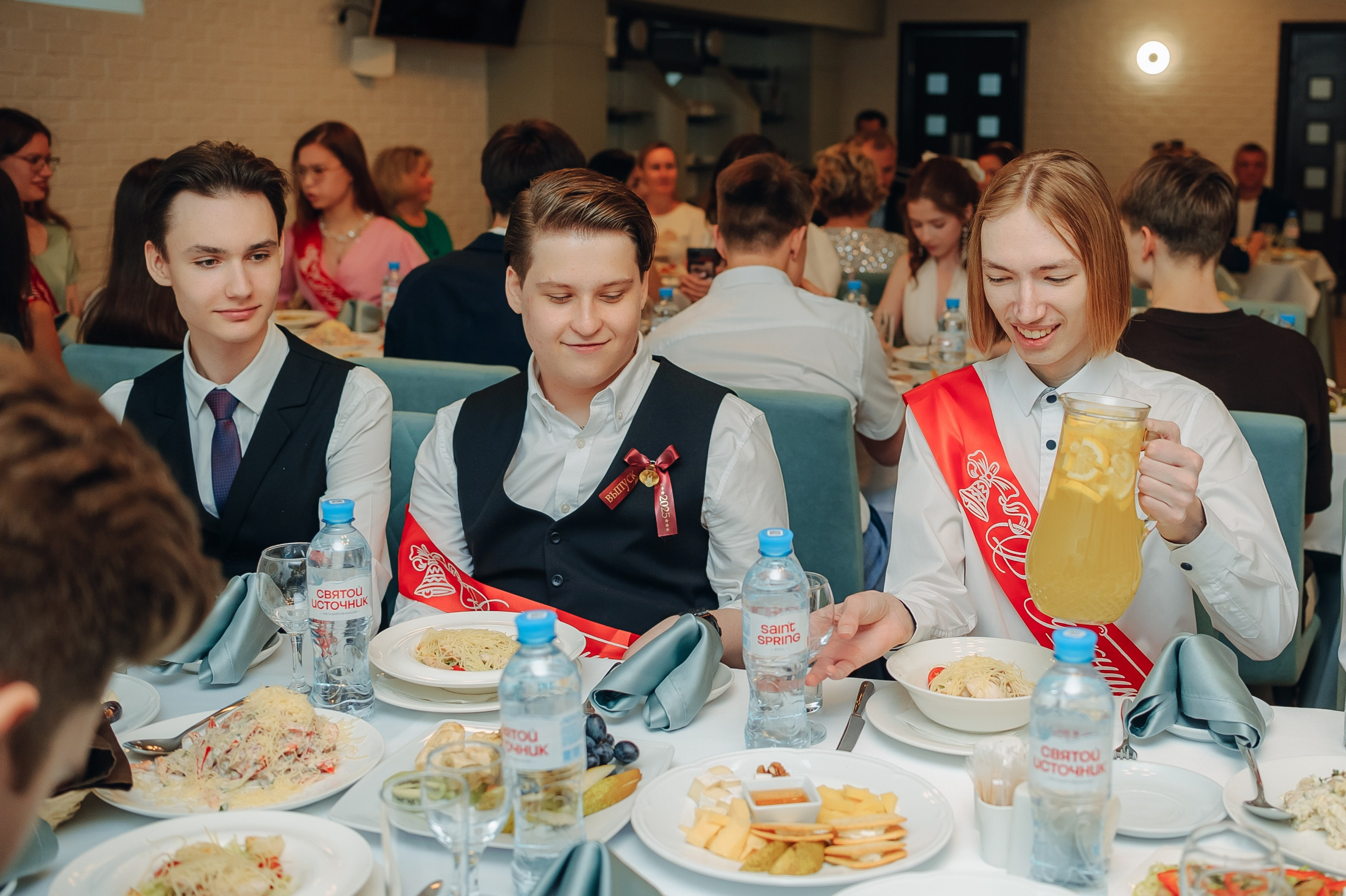 Выпускной из 9 класса. Свадебный фотограф в Екатеринбурге Артём Зайнетдинов