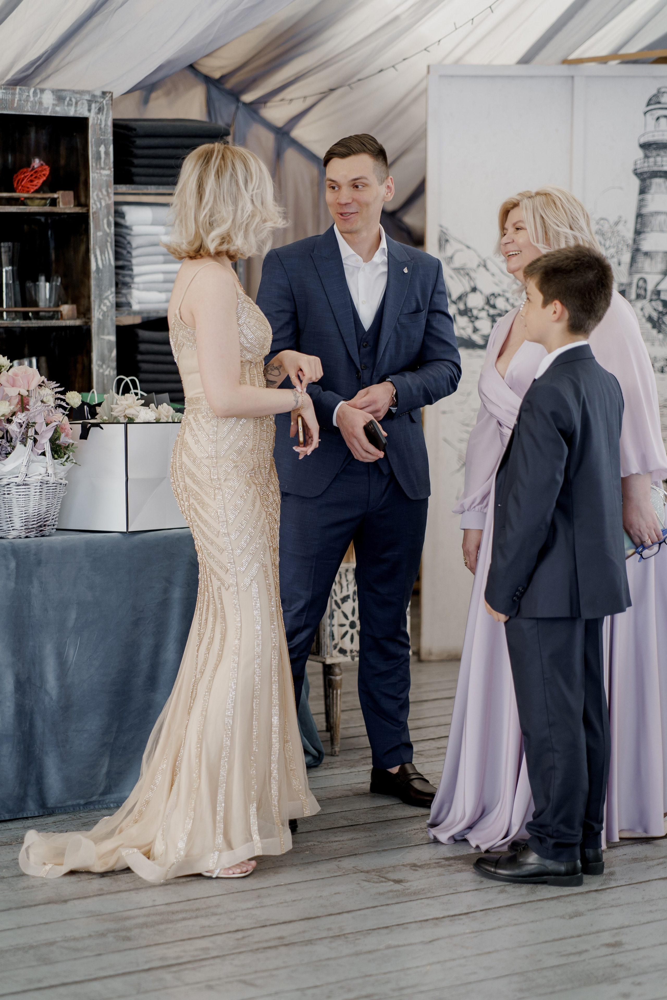 Выездная регистрация свадьбы в ресторане River Club Moscow. Свадебный и семейный фотограф в Москве Светлана Зоткина