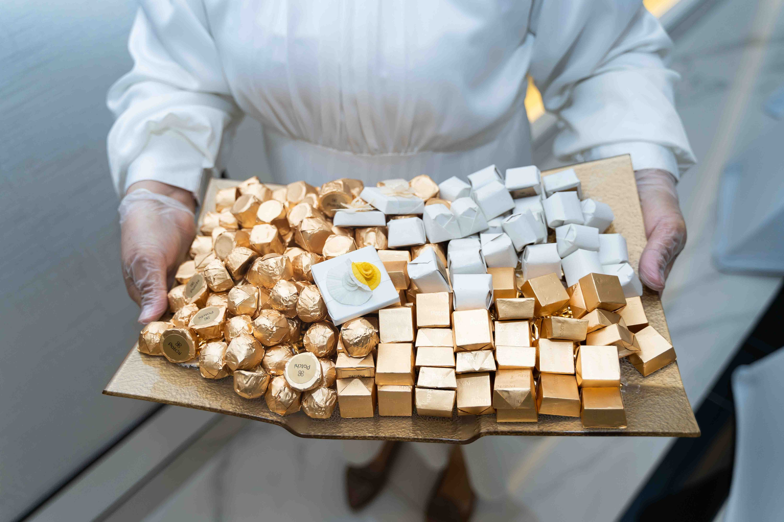 Арабская скромная помолвка дома (приватность на женские лица). Фотограф и видеограф в Москве и Абу Даби Мария Кулагина