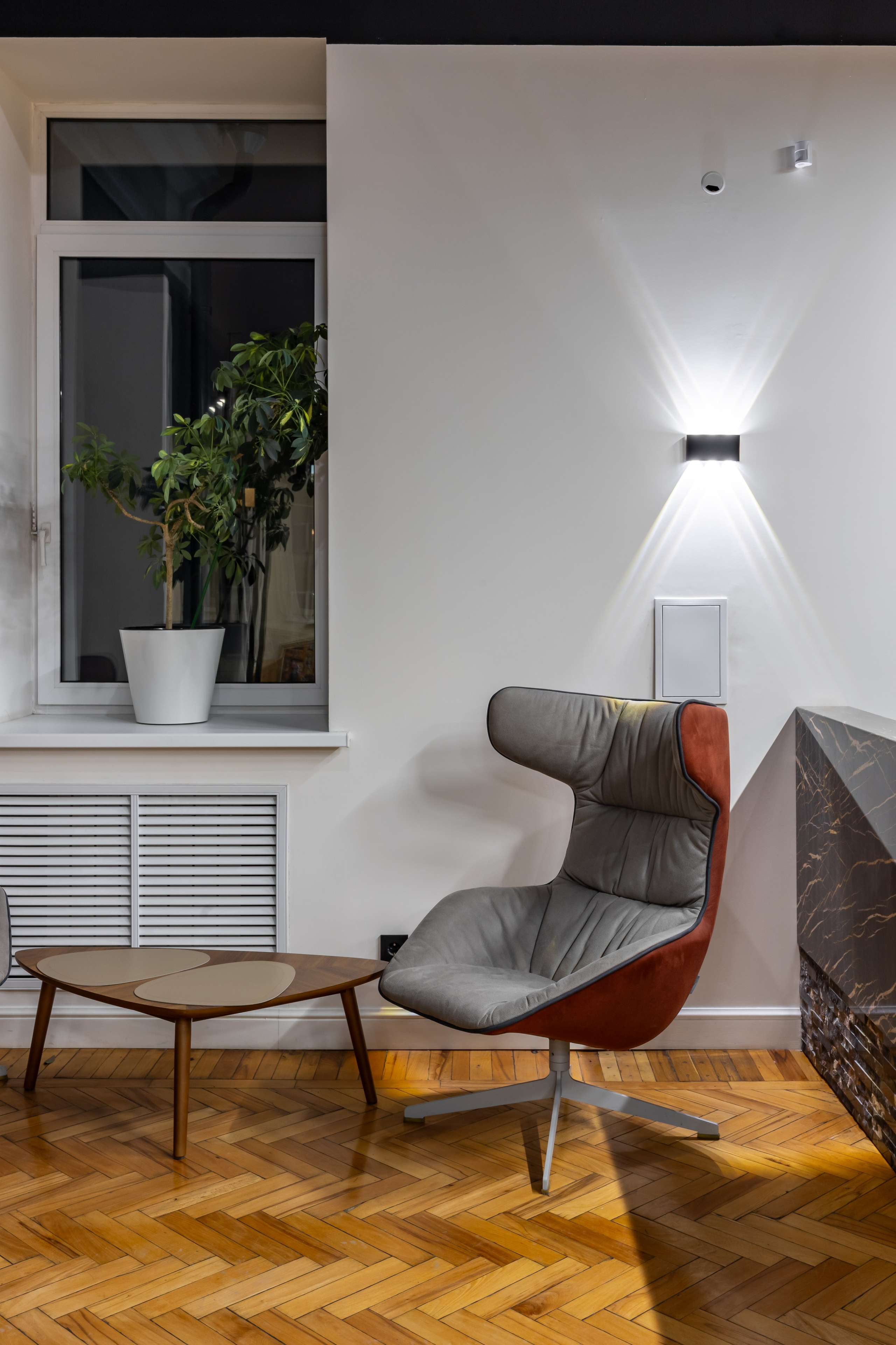 Съемка офиса девелоперской компании. Интерьерный, предметный и контент фотограф в Иркутске Наталья Карпова