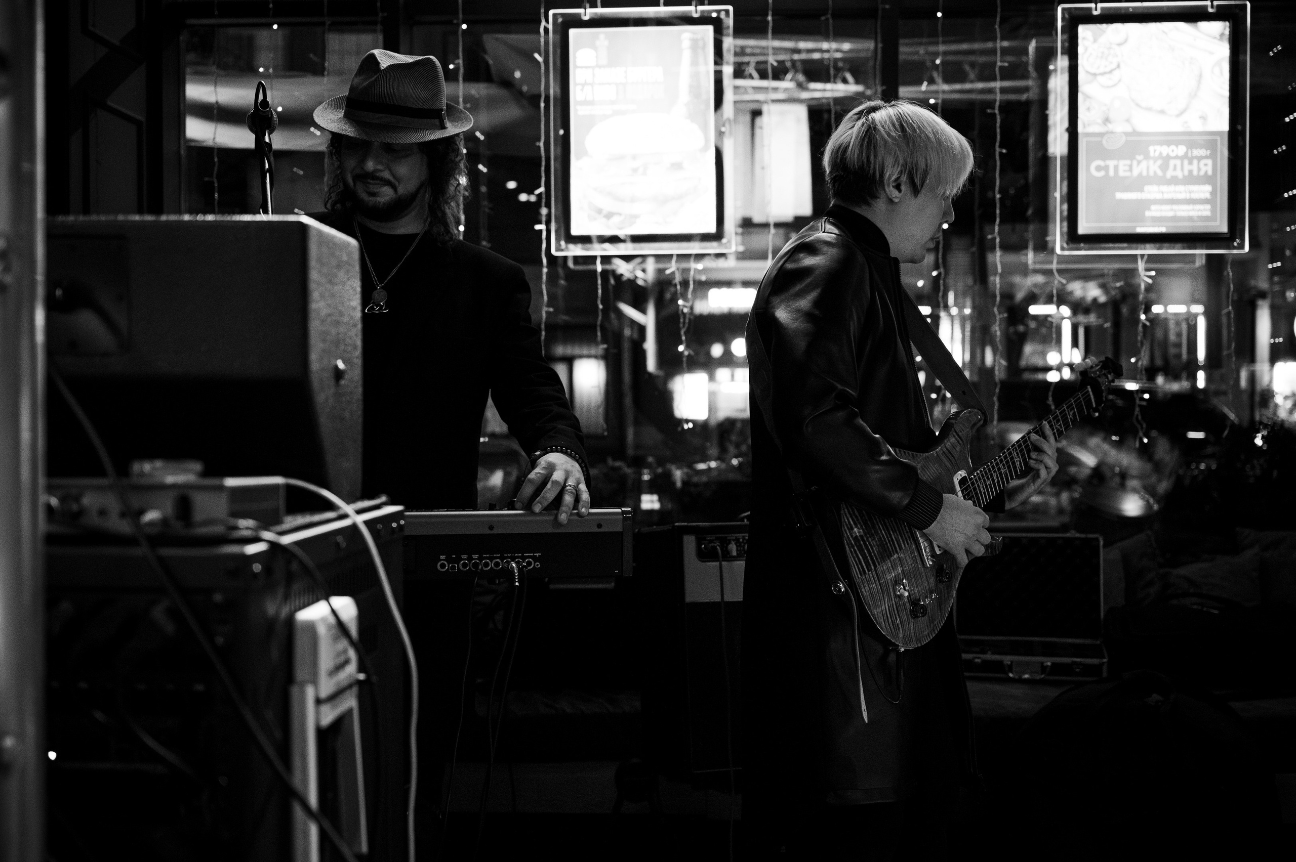 Андрей Храмов Бэнд «Классика зарубежного рока» (26.09.2025, ресторан Жаровня). Photographer in Moscow Anna Chistiakova