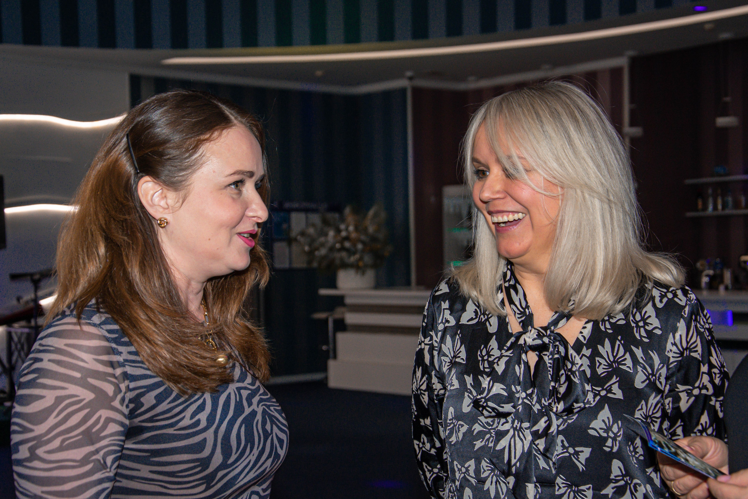 Корпоратив. Женский фотограф в Людиново и Киров