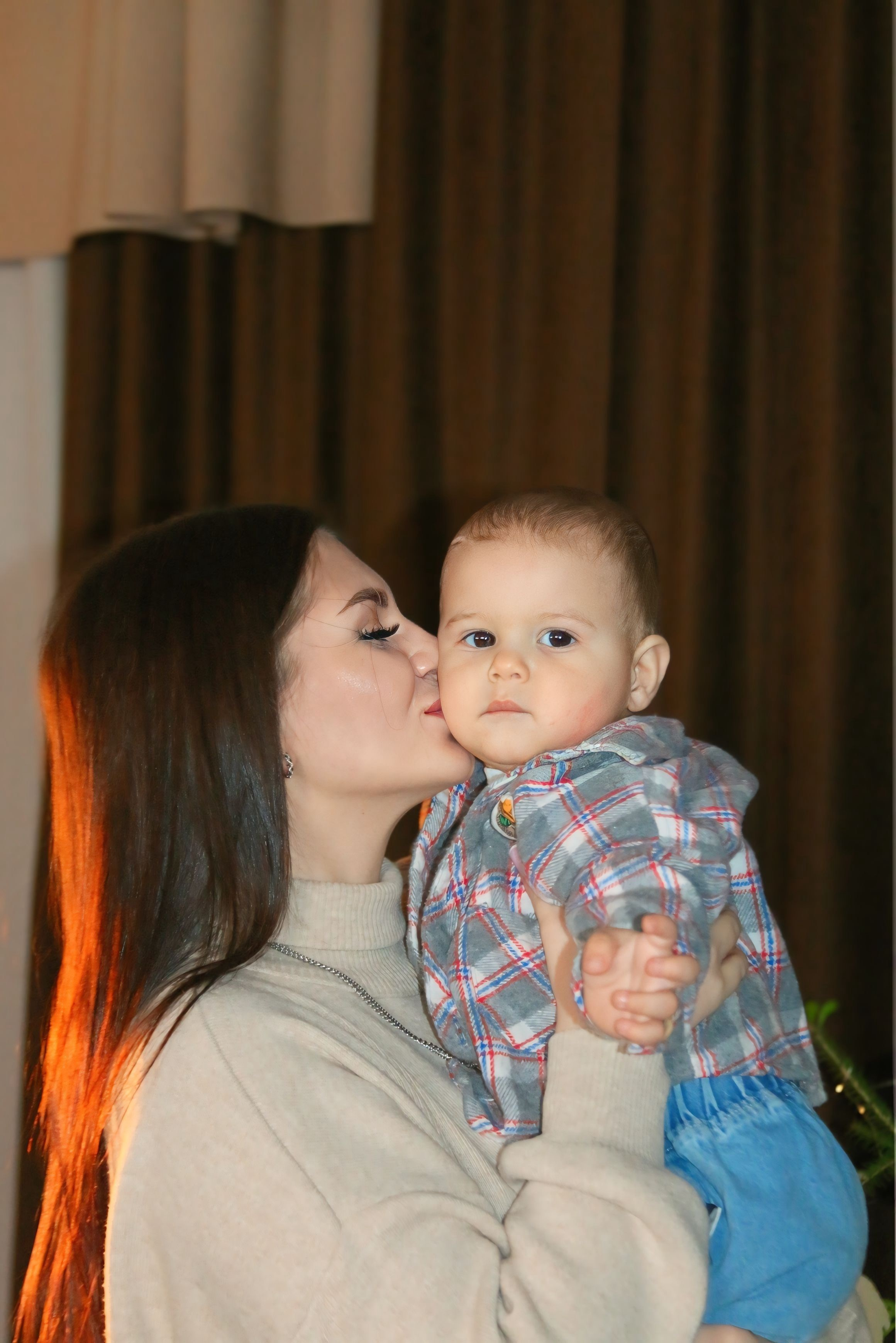 Новогодняя фотосессия мамы с сыном