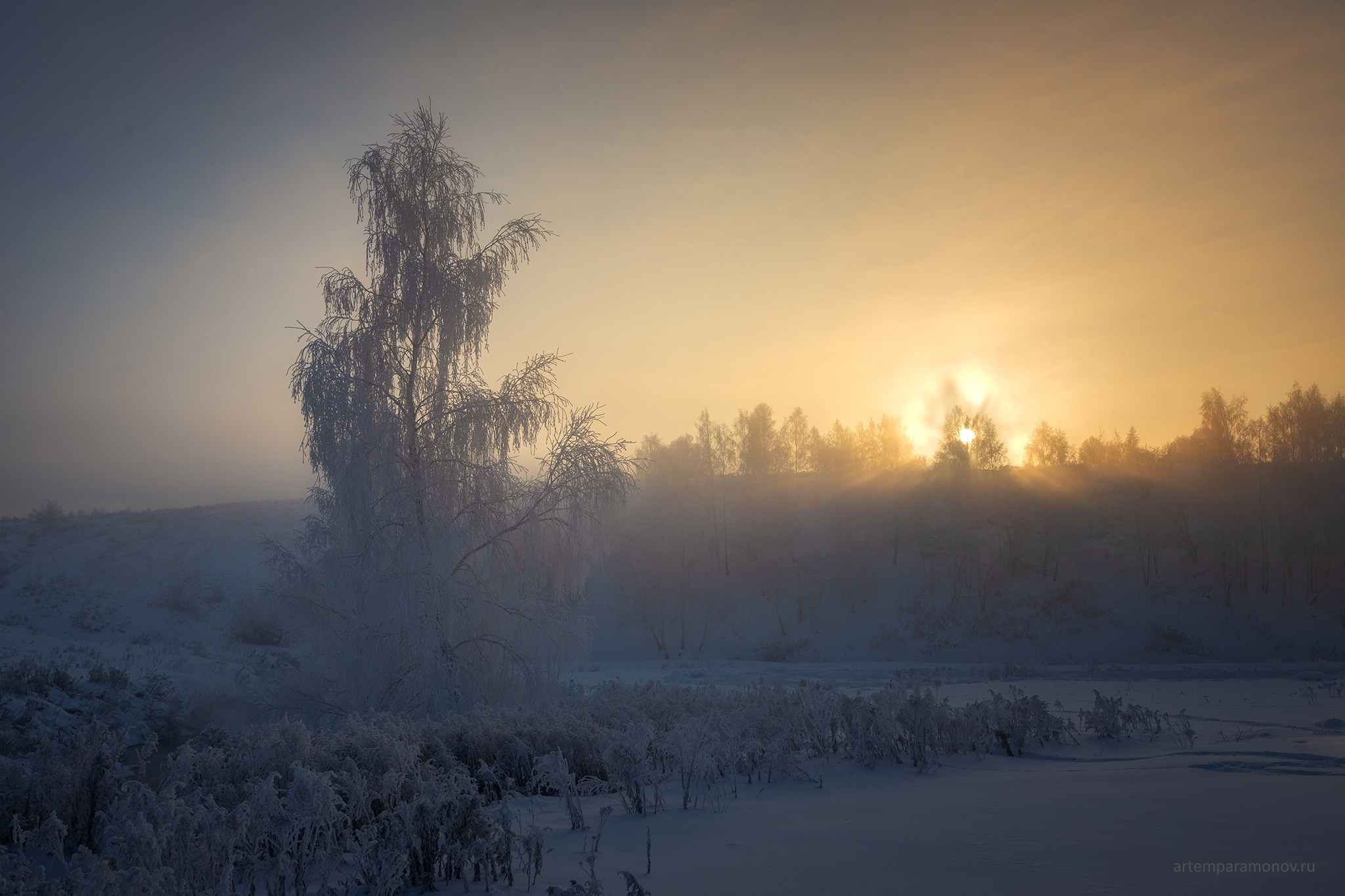 Русская зима в деревне. Фотохудожник Артём Парамонов