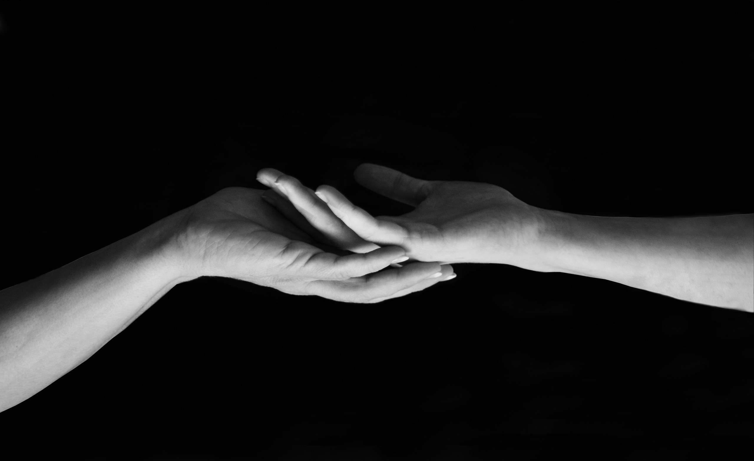 Контакты. Фотограф-ретушер Анастасия Суровцева