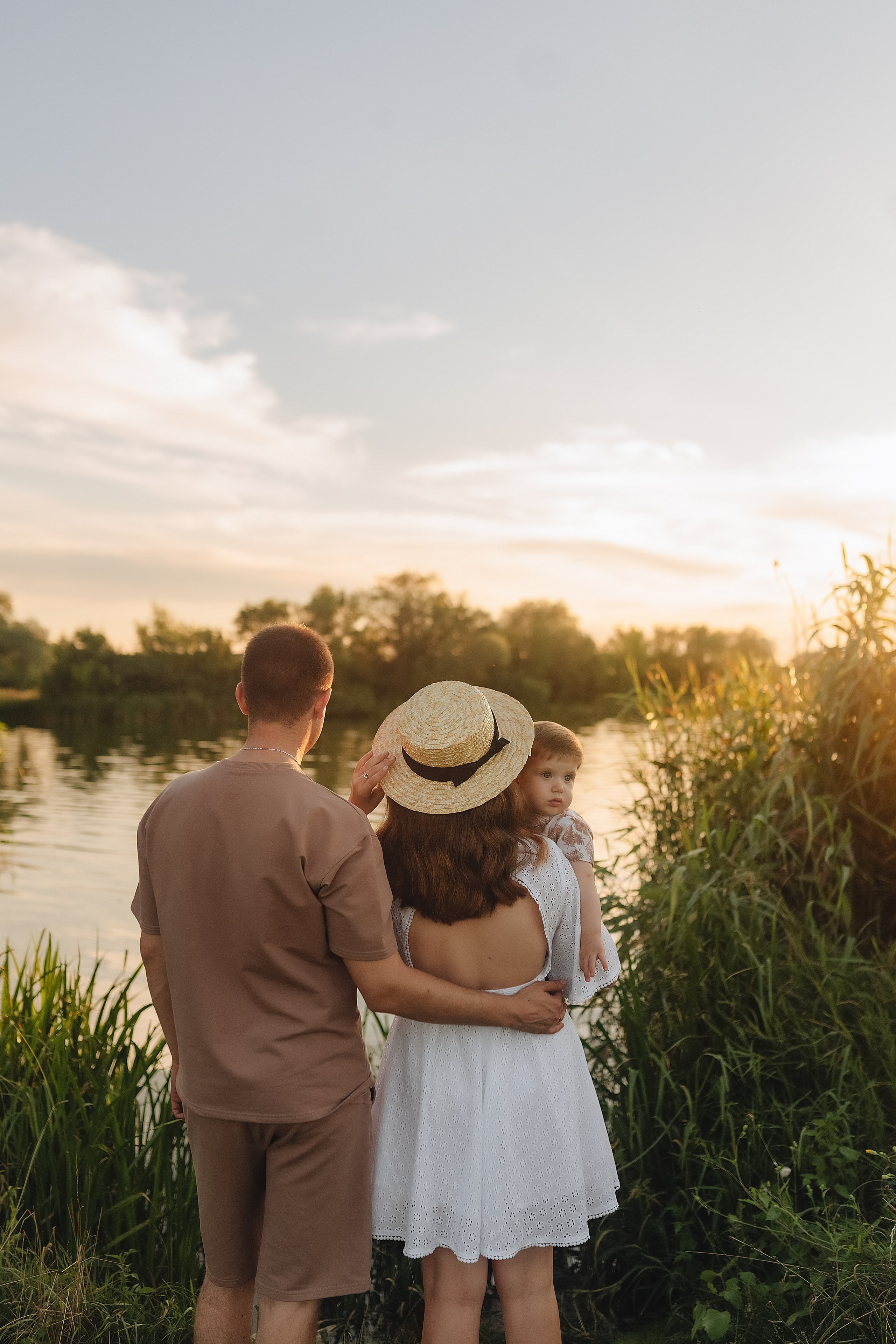 Светлана, Сергей и Женя | Семейная съемка на закате. Фотограф Карина Шмулёва. Воронеж и область