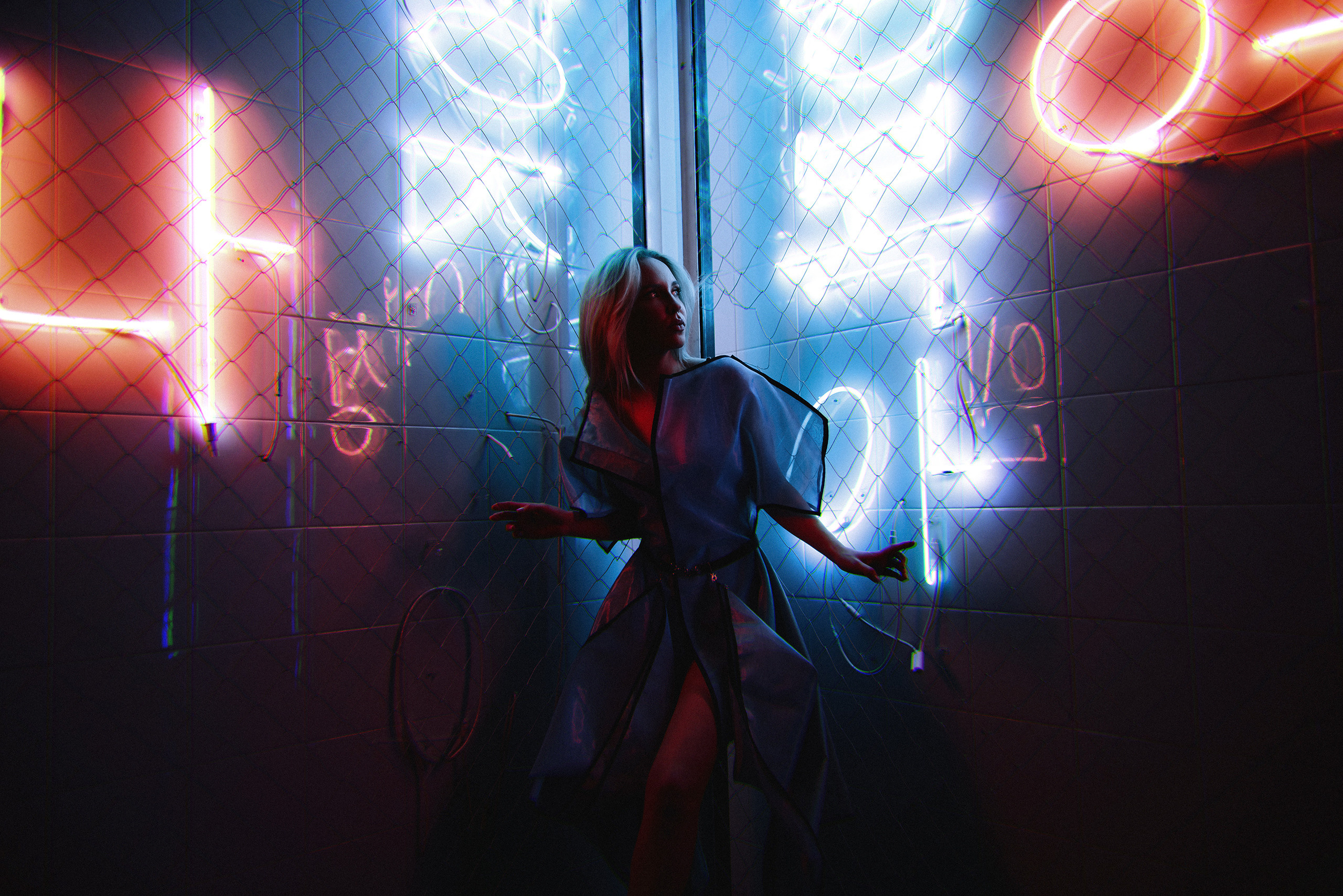 InDoor. Максим Густарев — фотограф