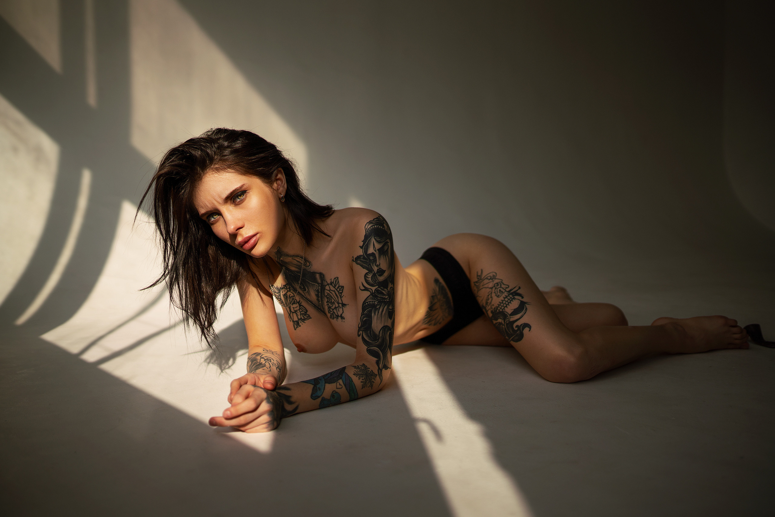 Nude. Максим Густарев — фотограф