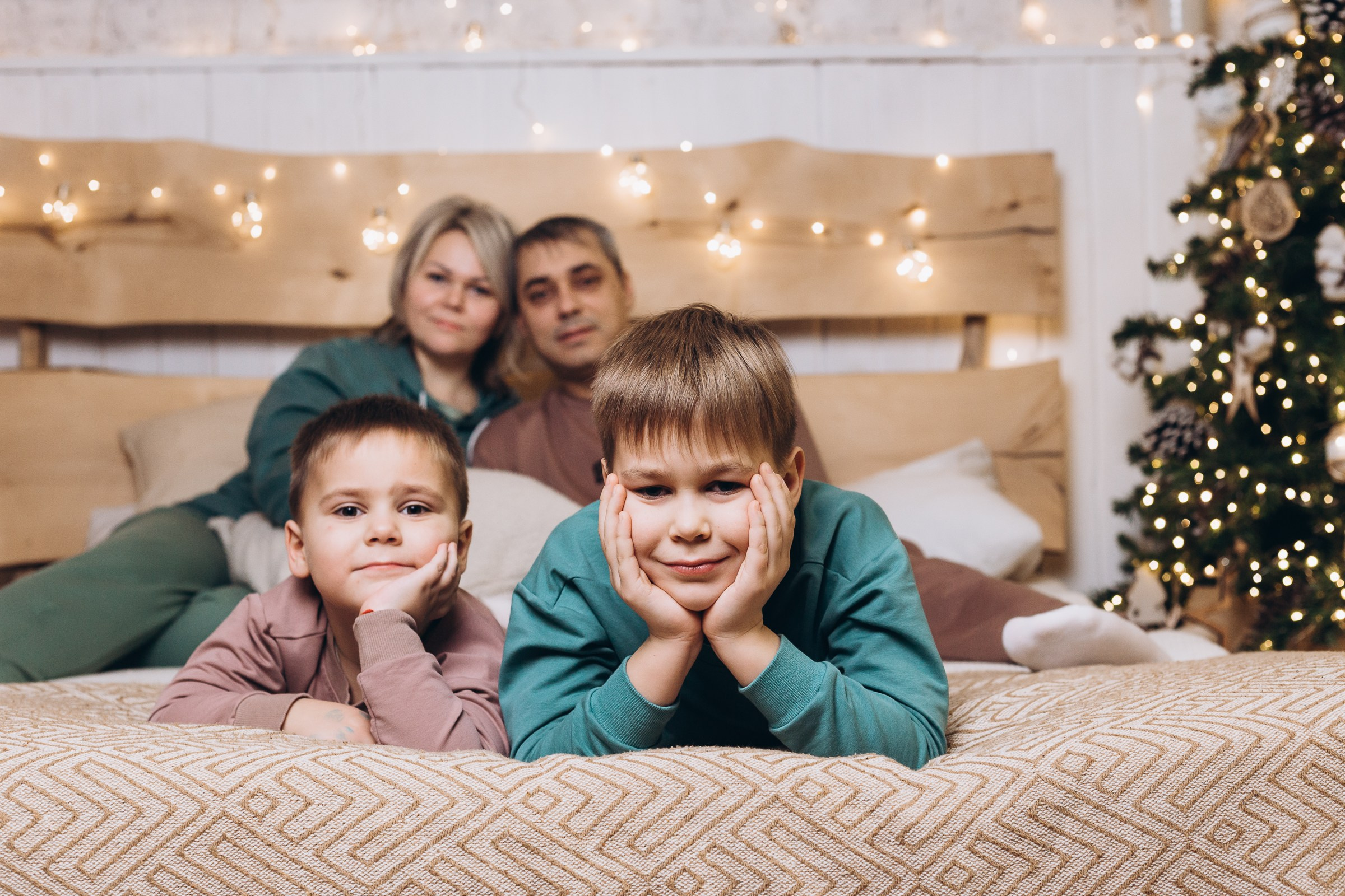 Анастасия с семьей. Свадебный и семейный фотограф в Новосибирске Дарья Кель