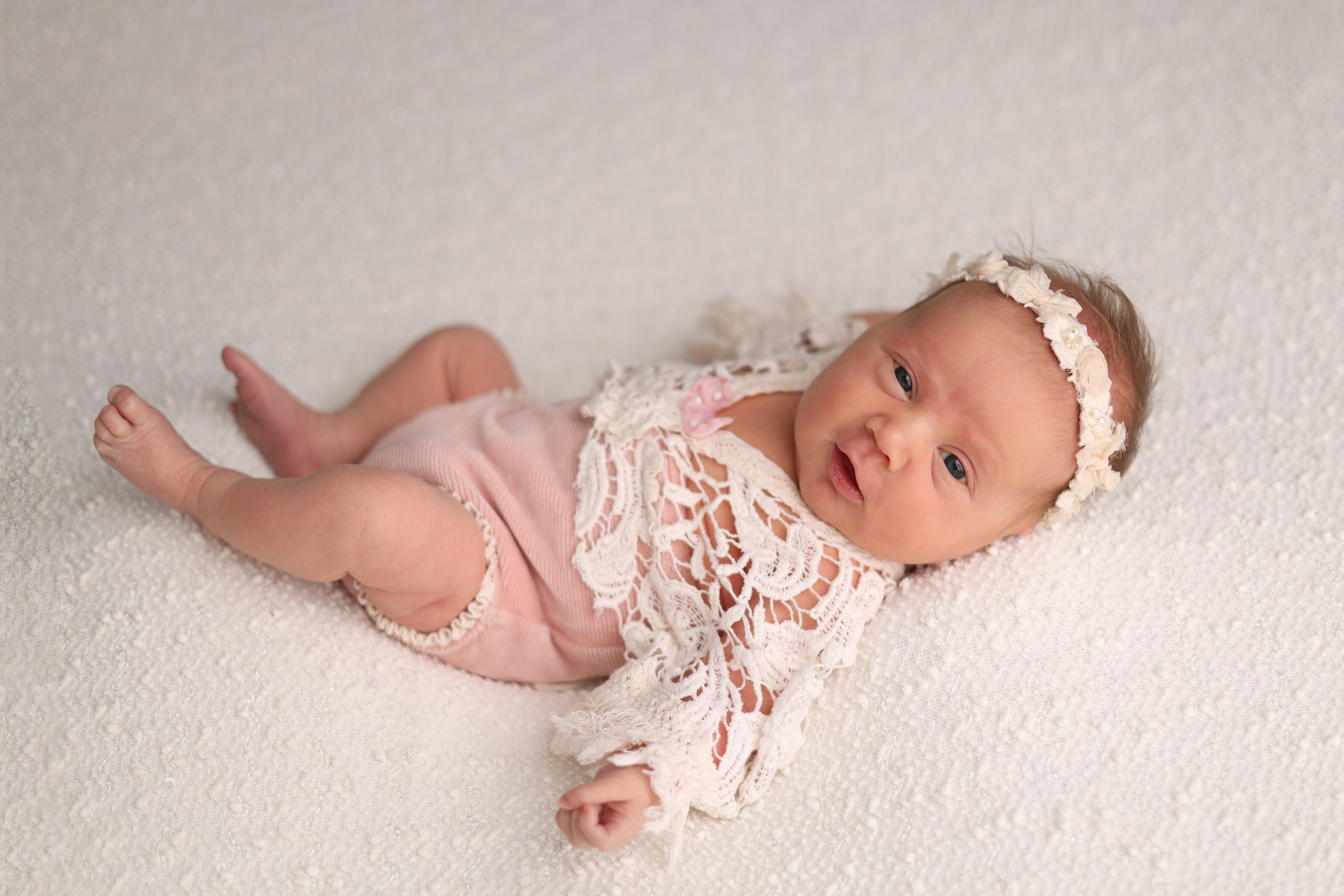 Ньюборн фотосъемка Майи. Фотограф новорожденных в Москве Светлана Столярова. Фотограф новорожденных Москва. Ньюборн фотограф Москва