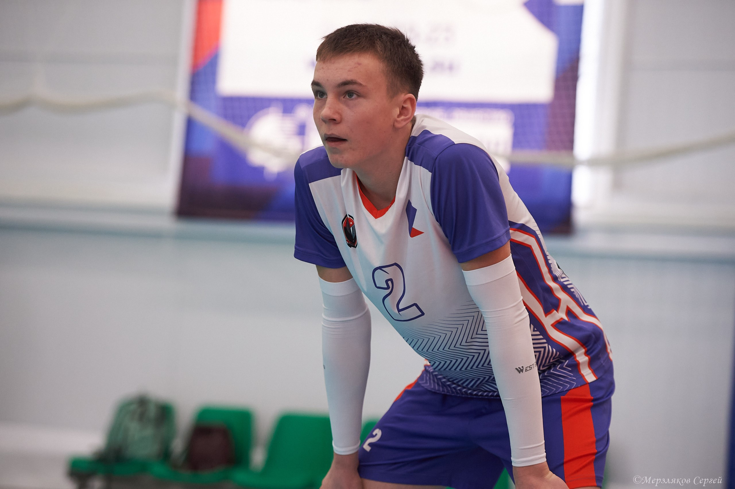 Новогодний волейбольный турнир. Ижевск. 16.12.23. Спортивный репортажный фотограф в Ижевске Сергей Мерзляков